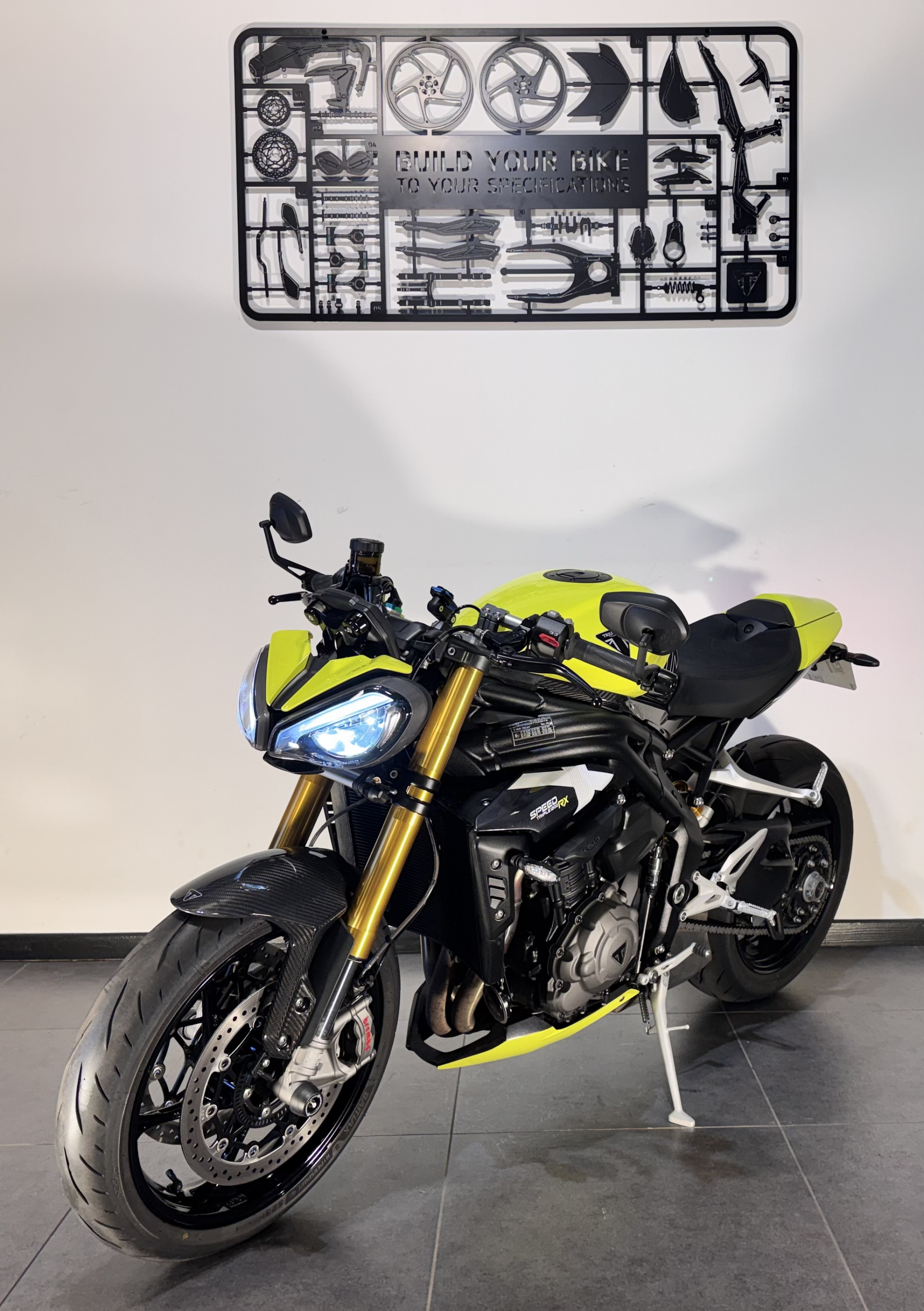 TRIUMPH SPEED TRIPLE 1200 RX