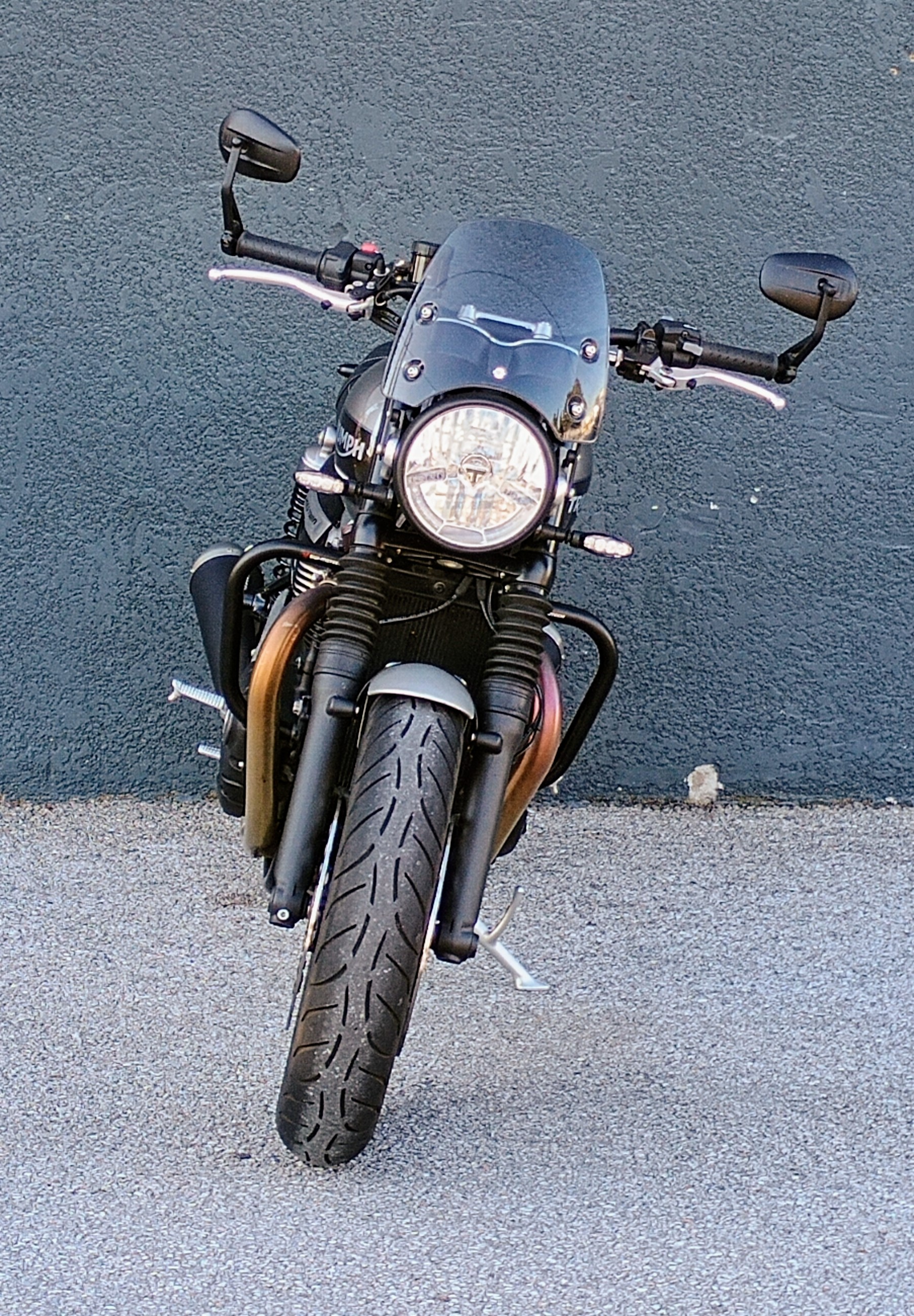 TRIUMPH SPEED TWIN 1200
