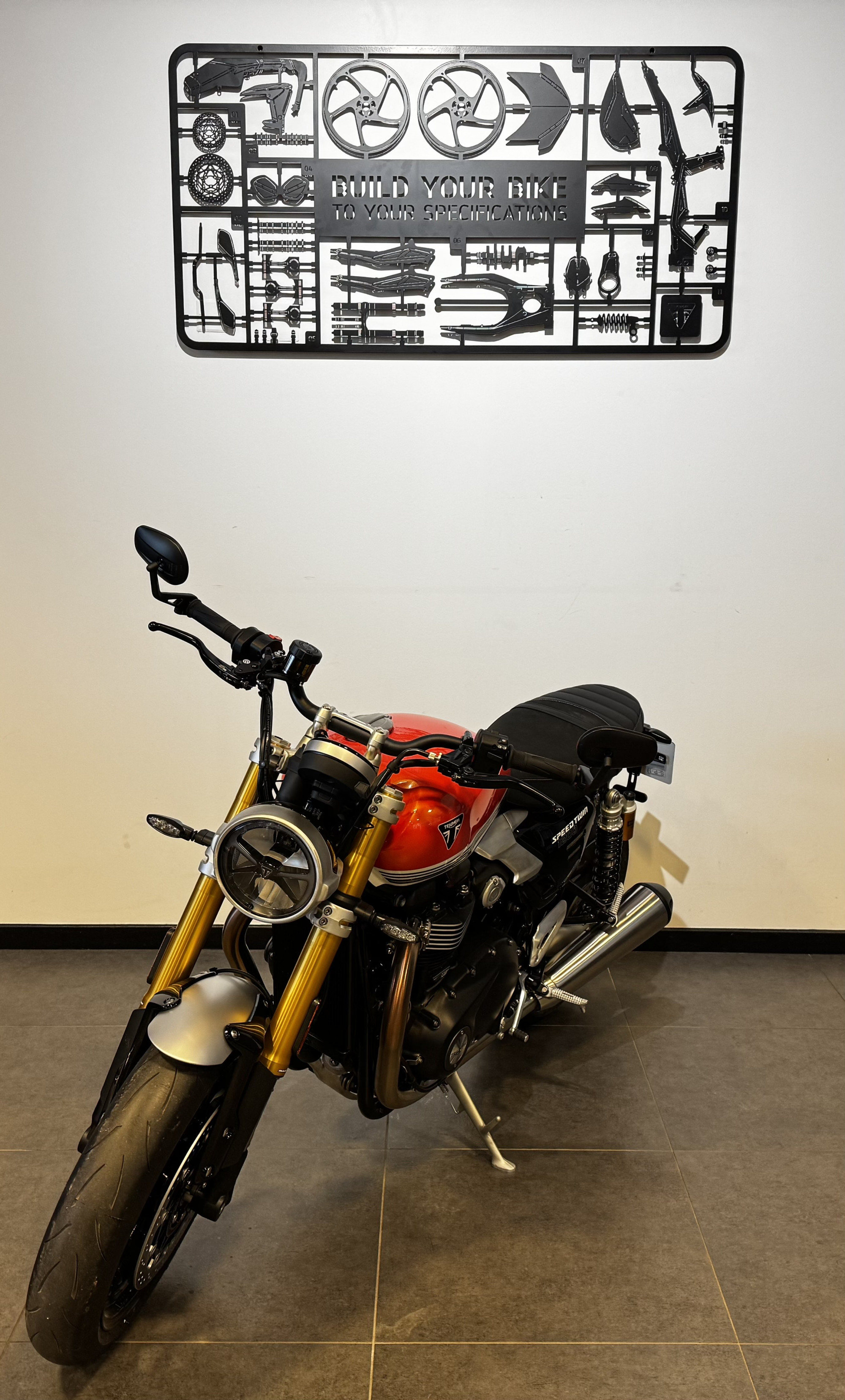 TRIUMPH SPEED TWIN 1200