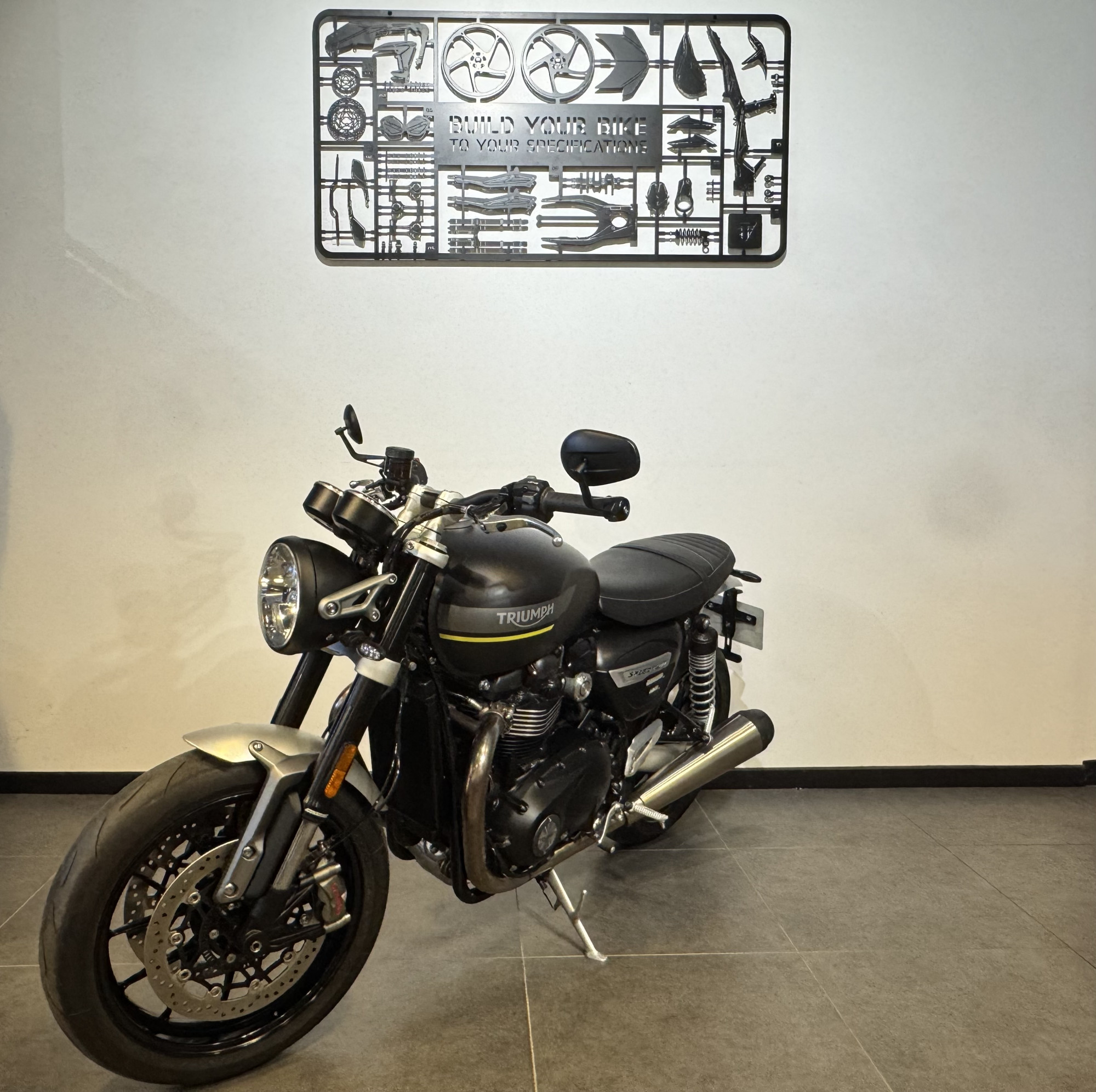 TRIUMPH SPEED TWIN 1200