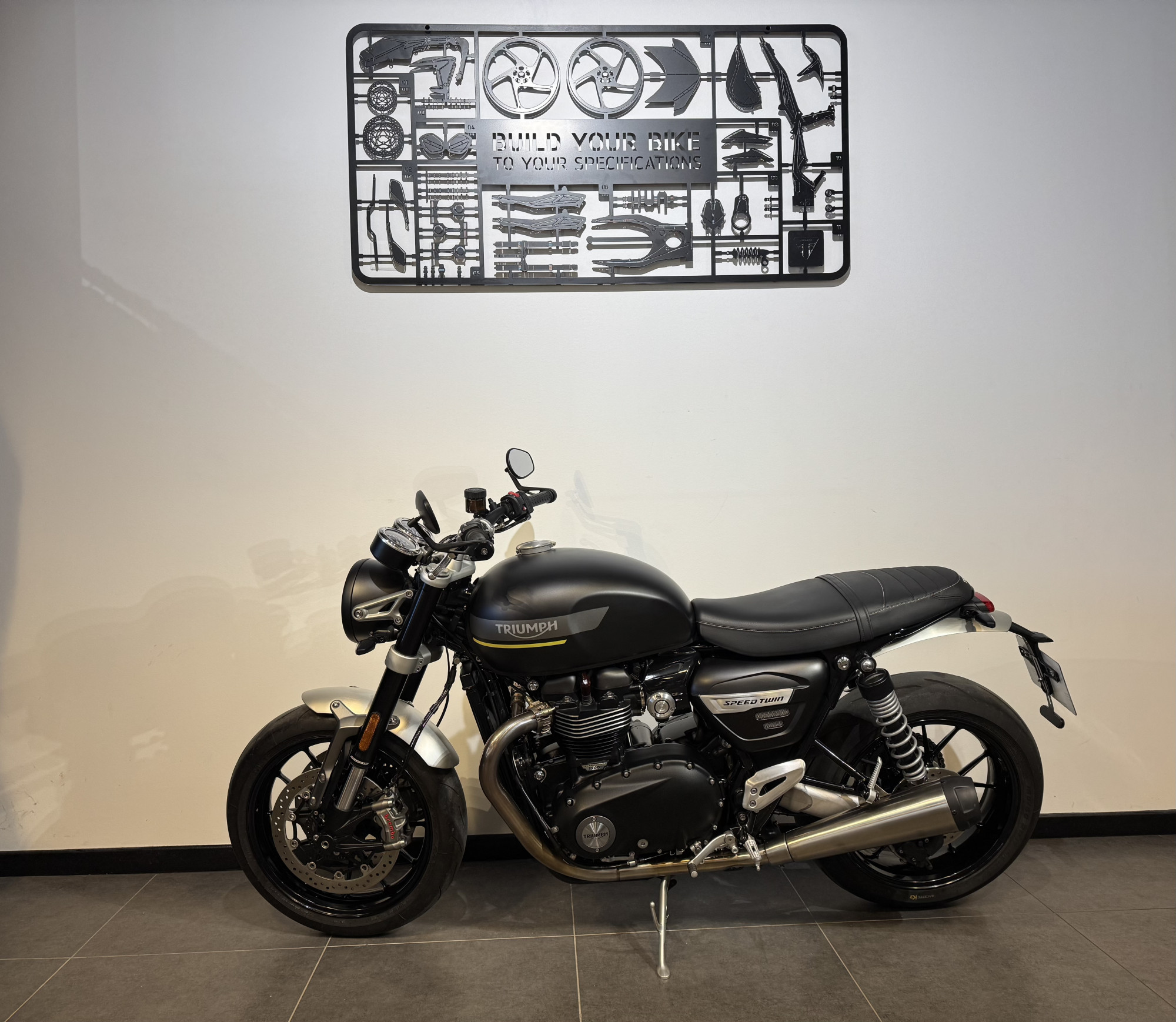 TRIUMPH SPEED TWIN 1200
