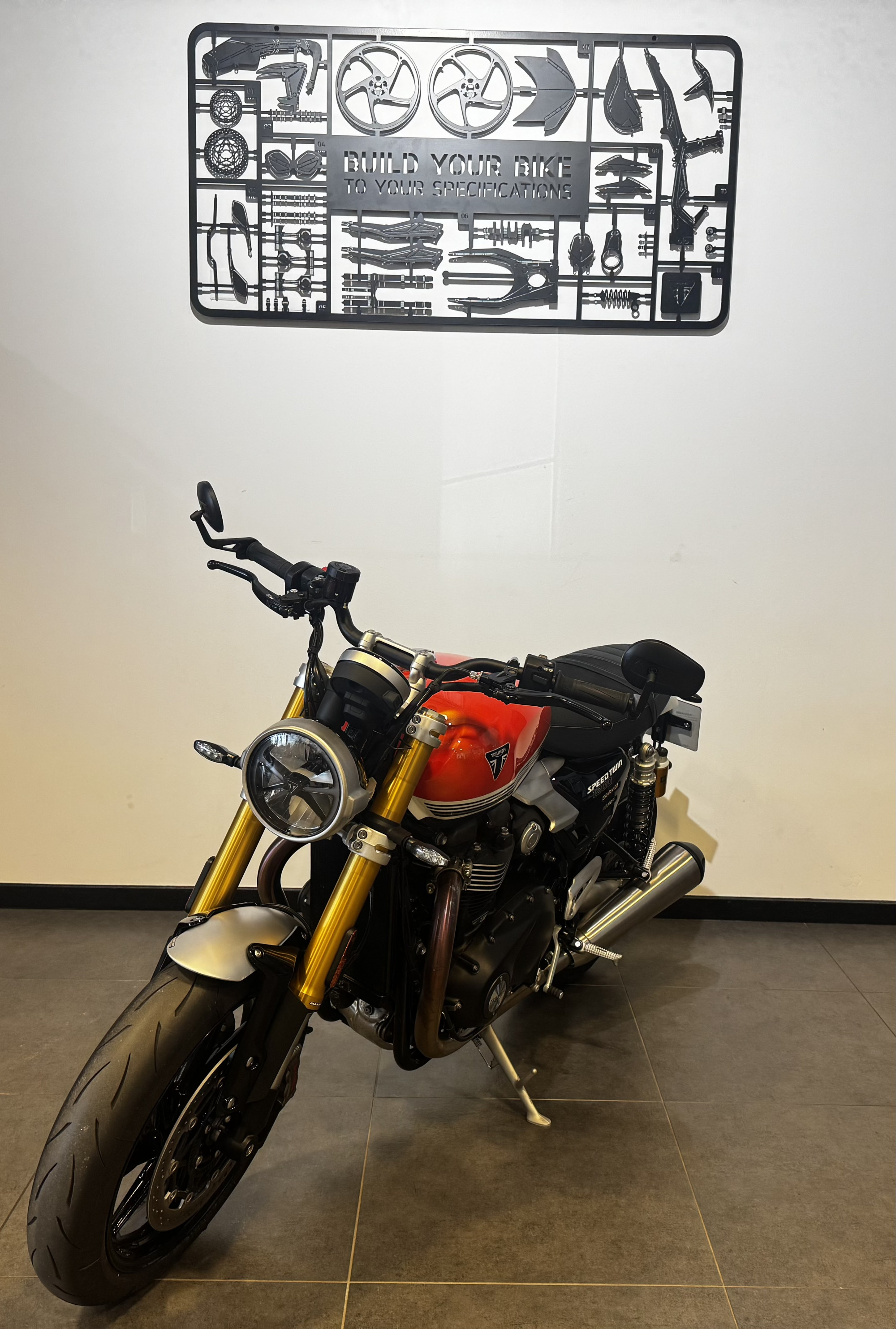 TRIUMPH SPEED TWIN 1200