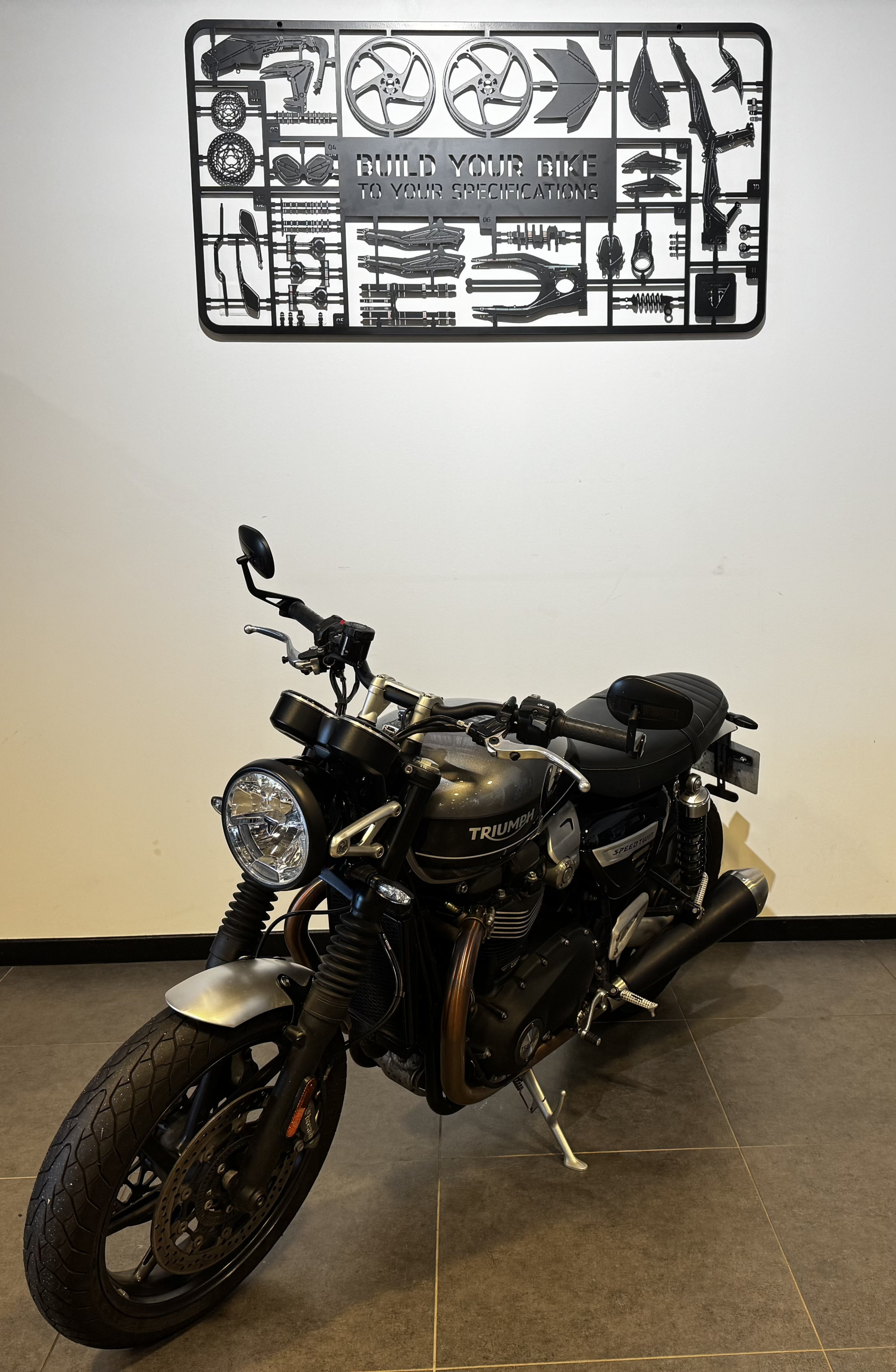 TRIUMPH SPEED TWIN 1200