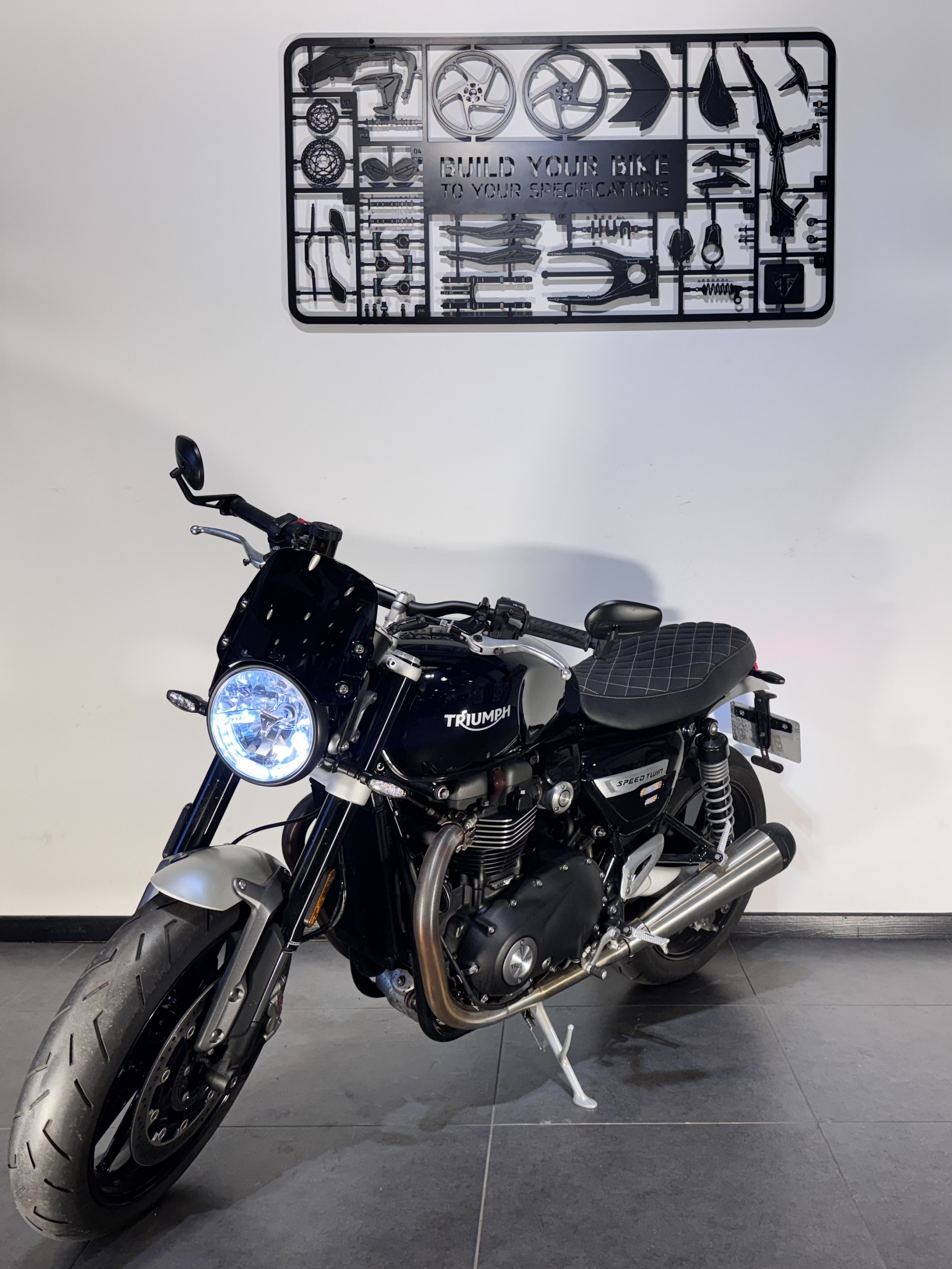 TRIUMPH SPEED TWIN 1200