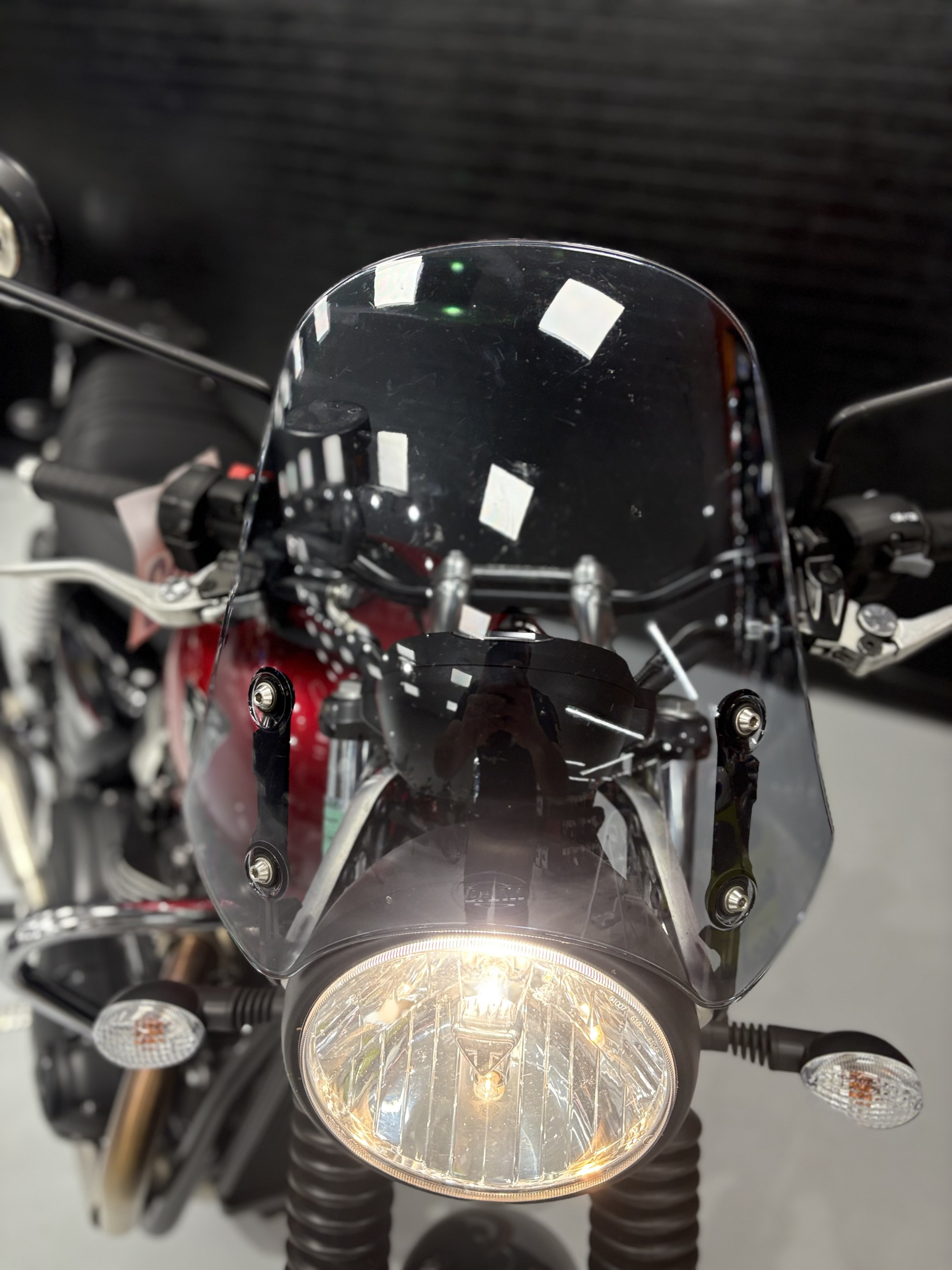 TRIUMPH SPEED TWIN 900