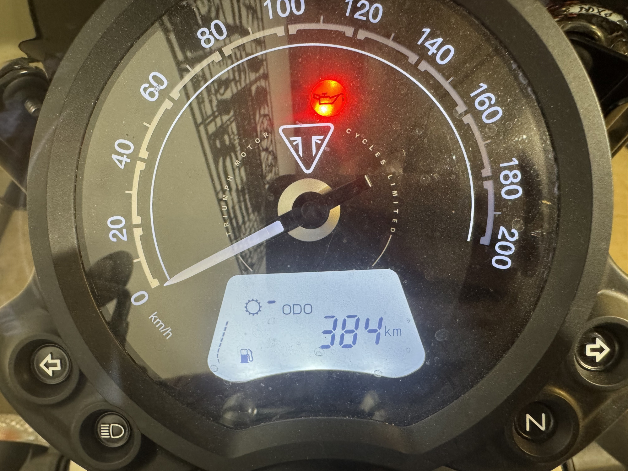 TRIUMPH SPEED TWIN 900