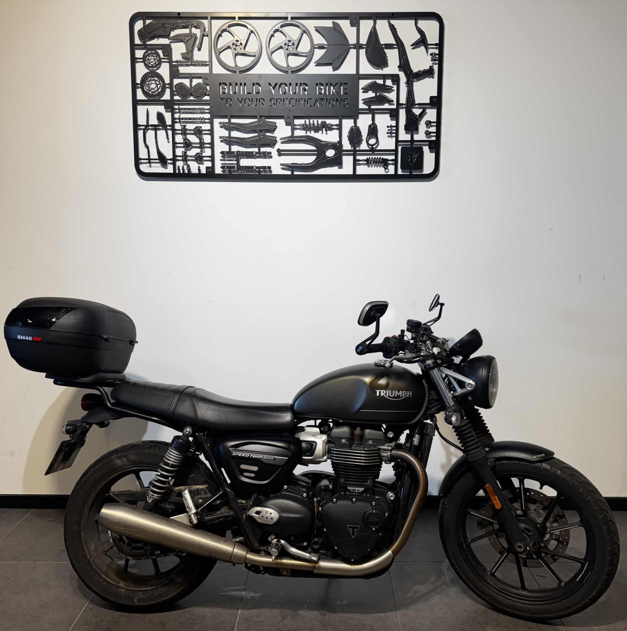 TRIUMPH SPEED TWIN 900