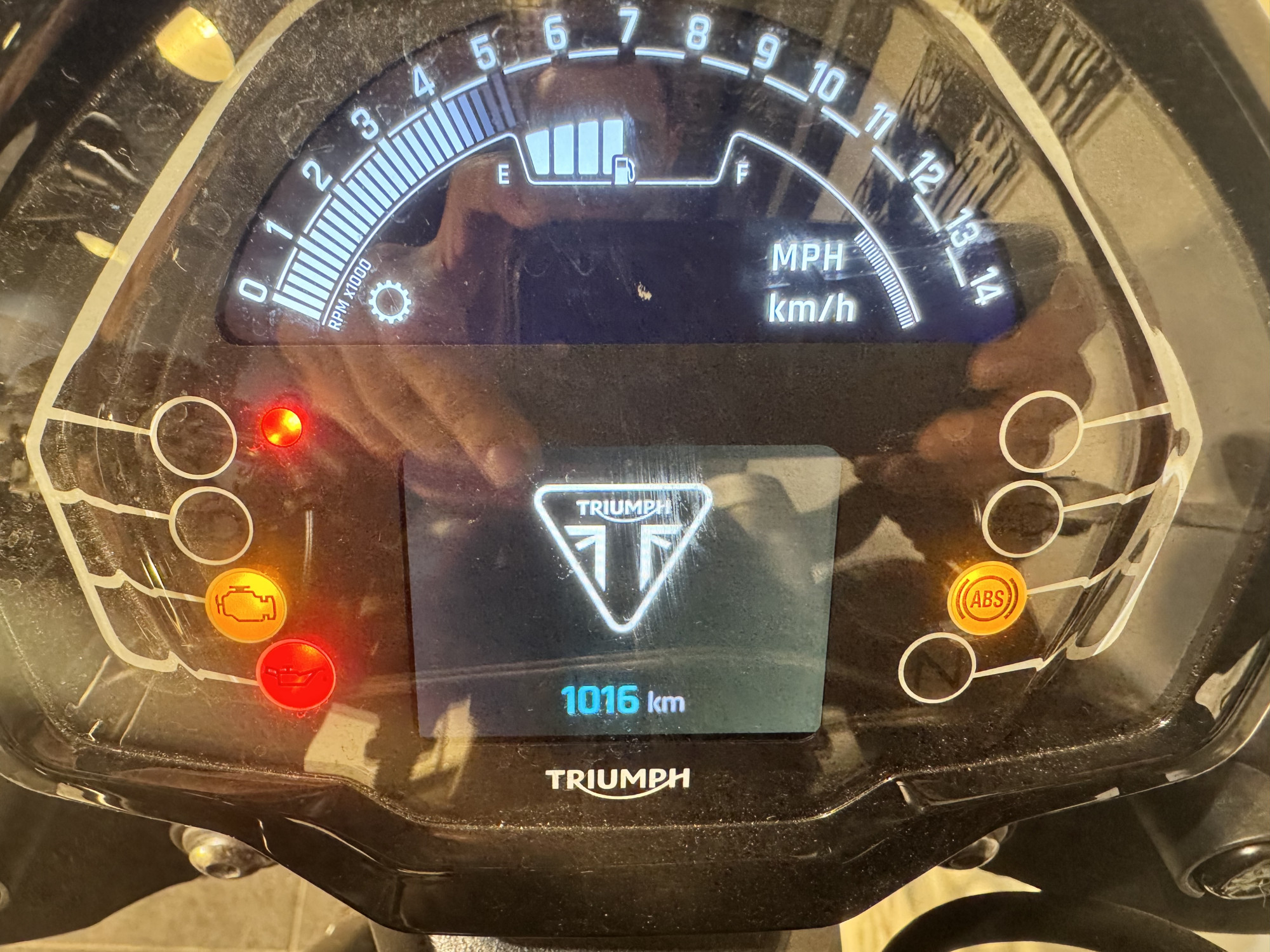 TRIUMPH STREET TRIPLE 765 R