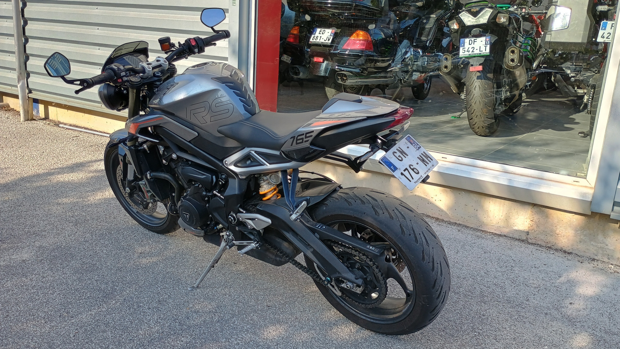 TRIUMPH STREET TRIPLE 765 RS