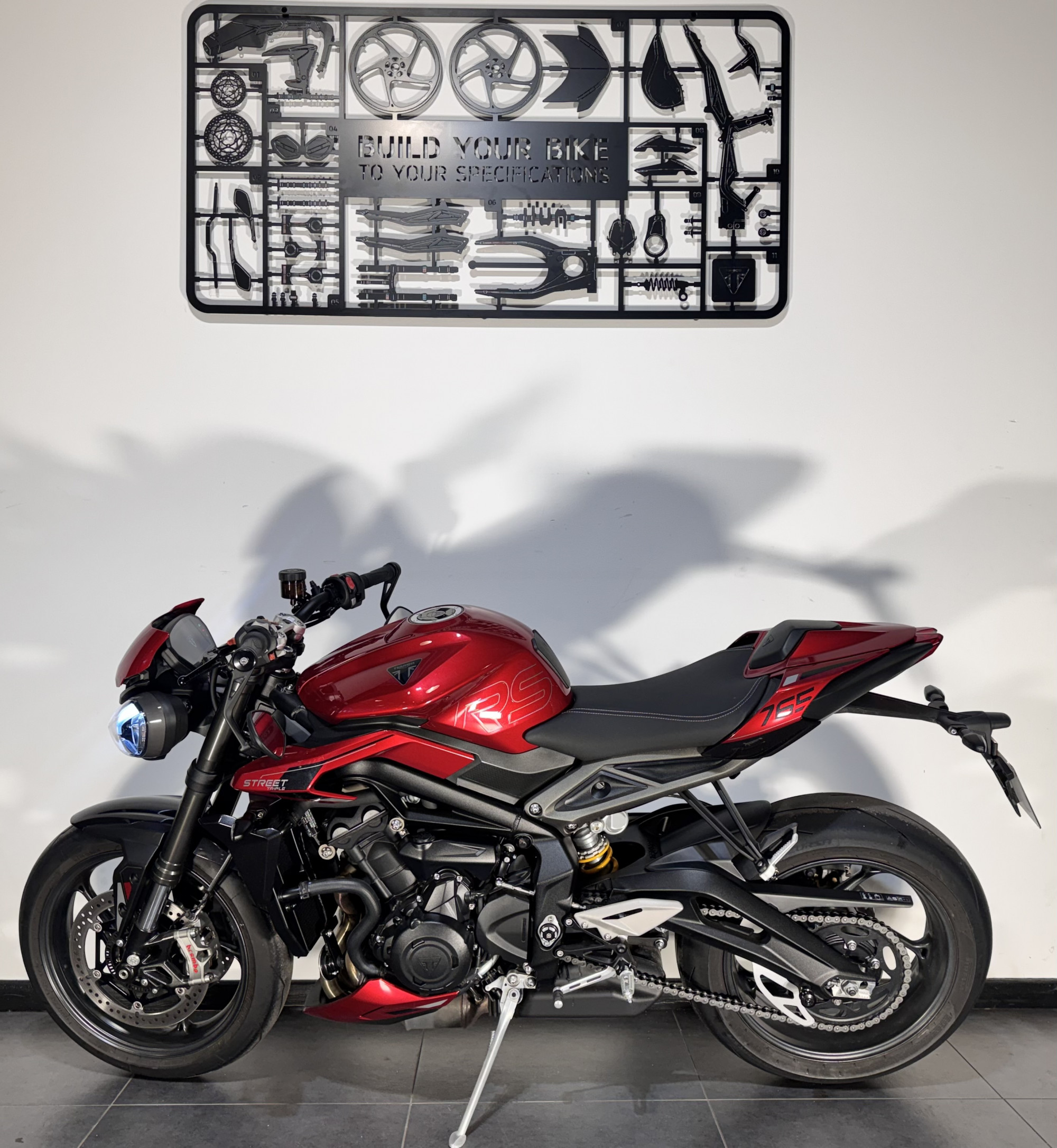 TRIUMPH STREET TRIPLE 765 RS