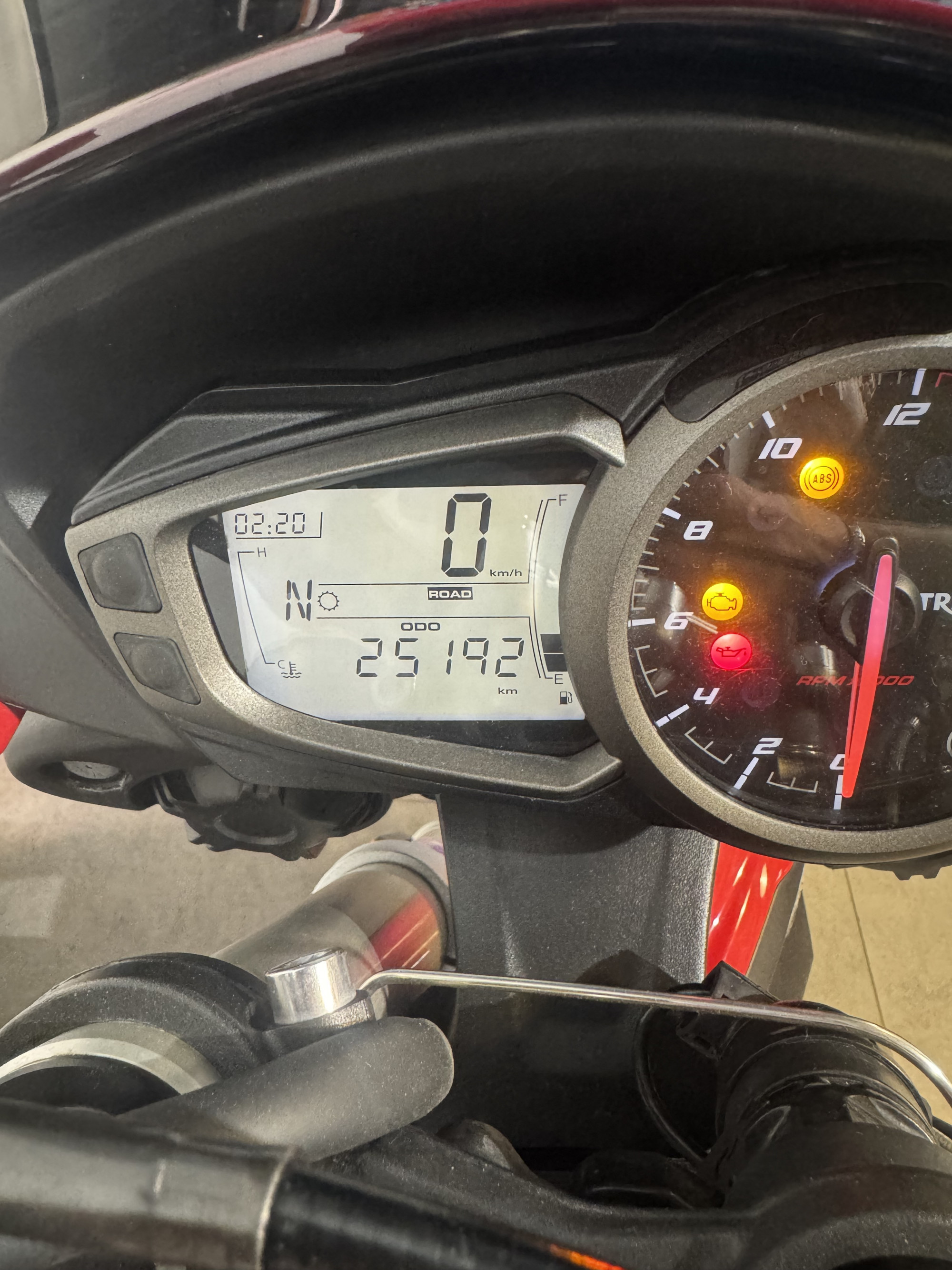 TRIUMPH STREET TRIPLE 765 S 