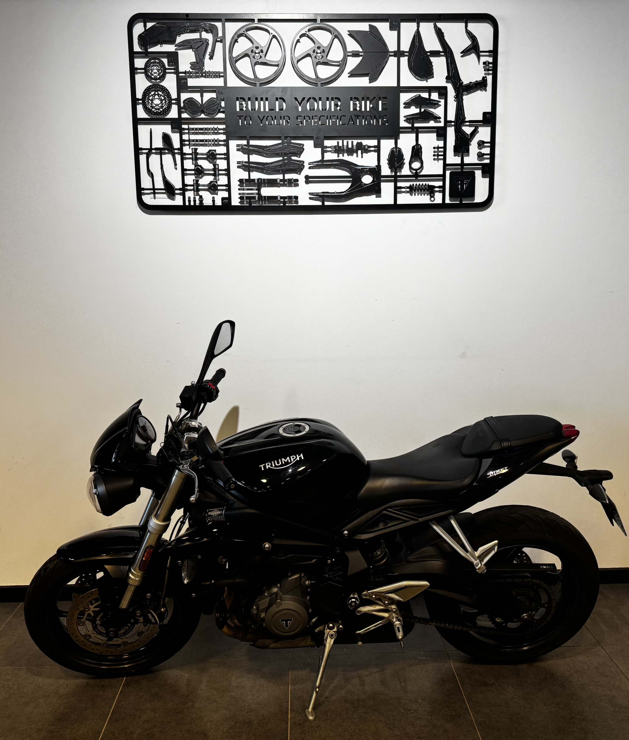 TRIUMPH STREET TRIPLE 765 S 