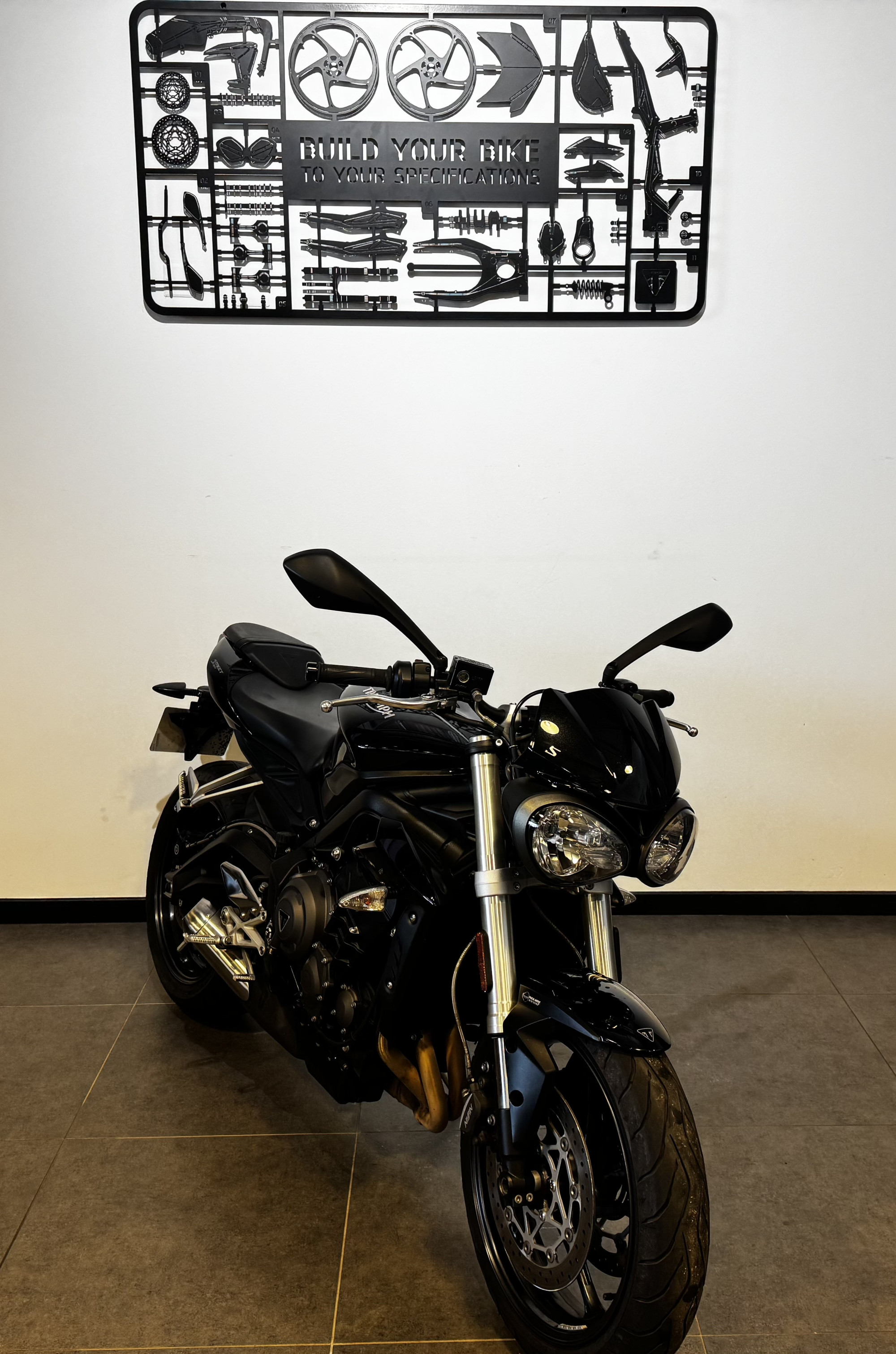TRIUMPH STREET TRIPLE 765 S 