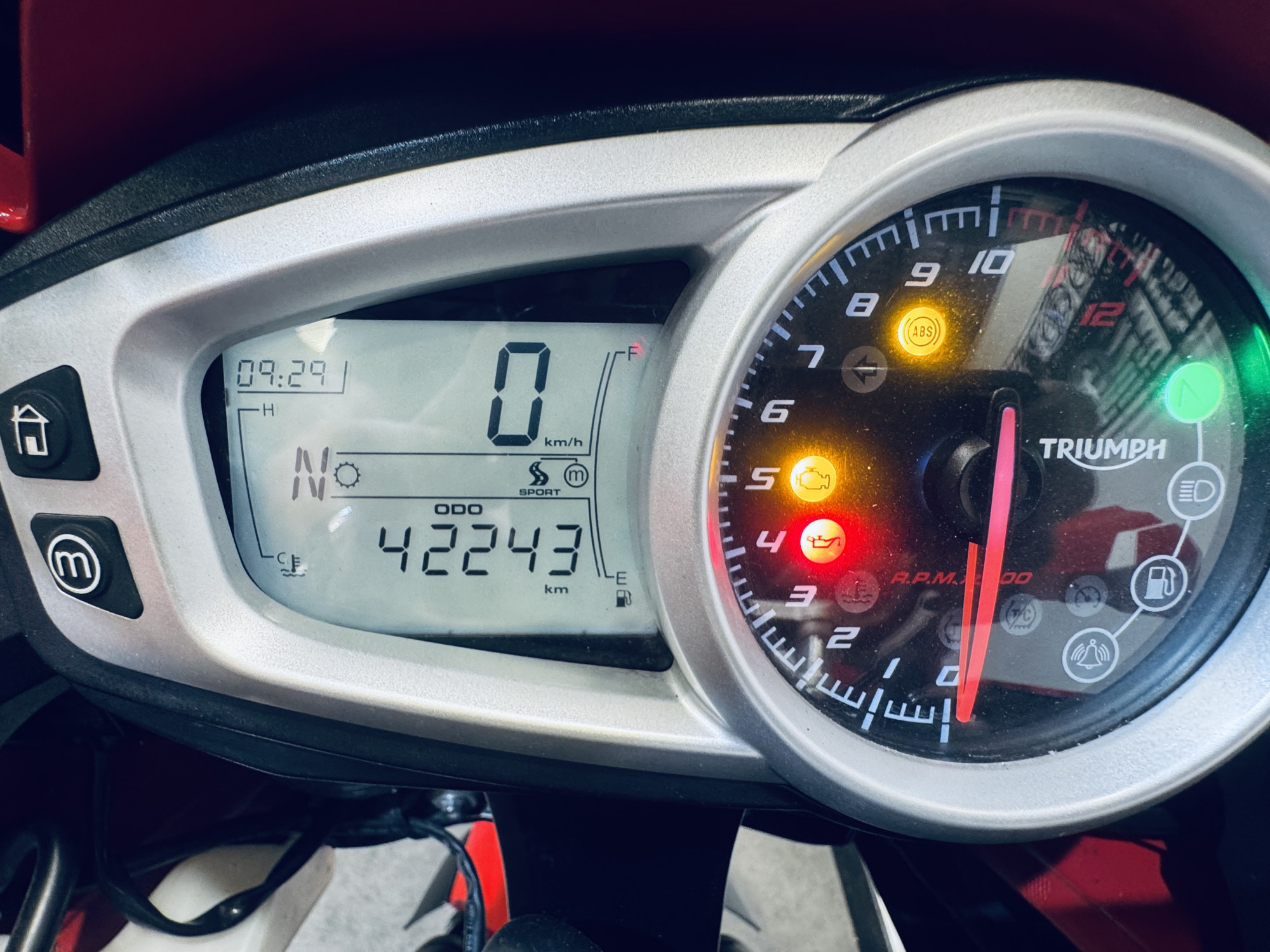 TRIUMPH TIGER 1050 SPORT ABS