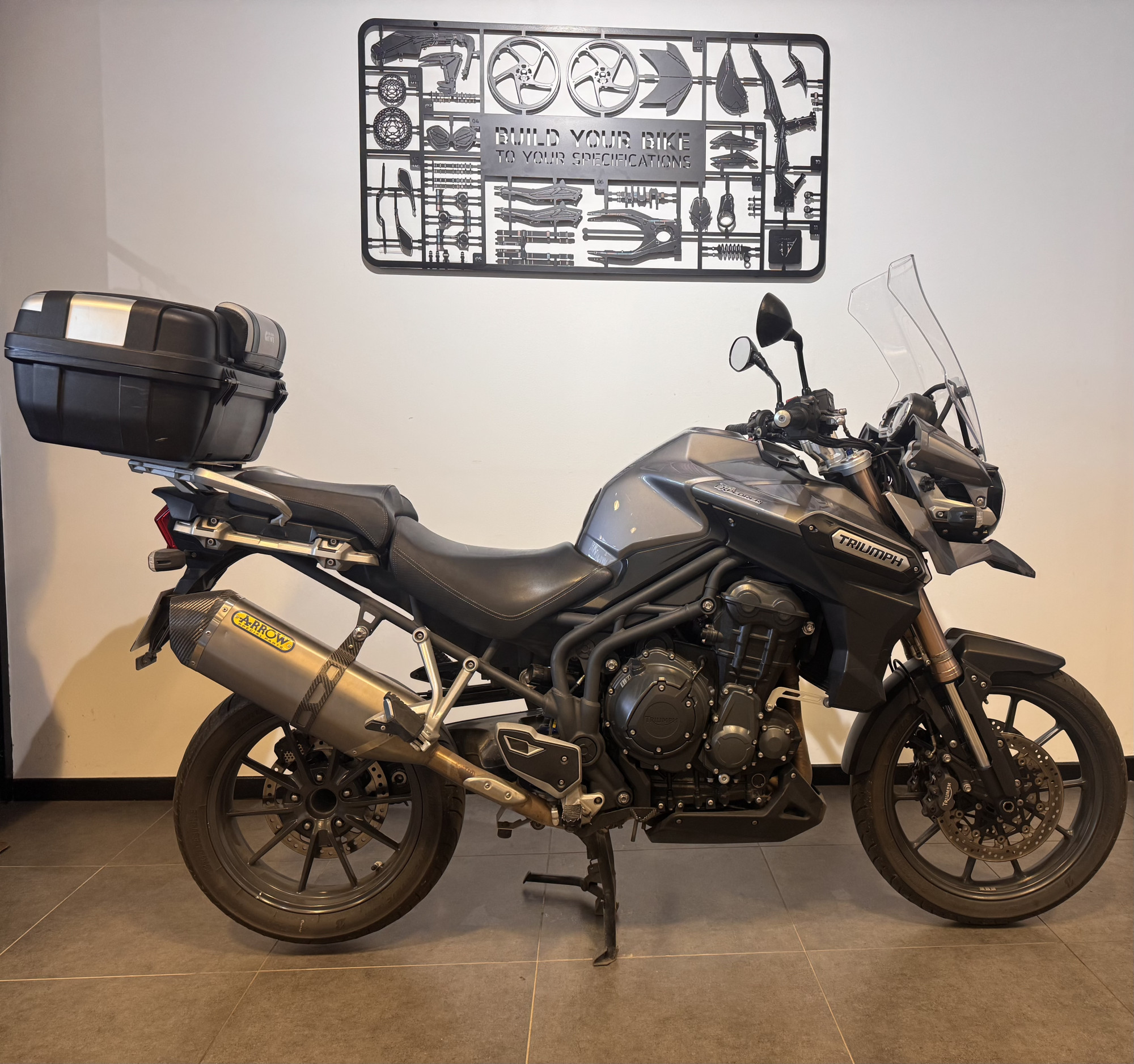 TRIUMPH TIGER 1200 EXPLORER