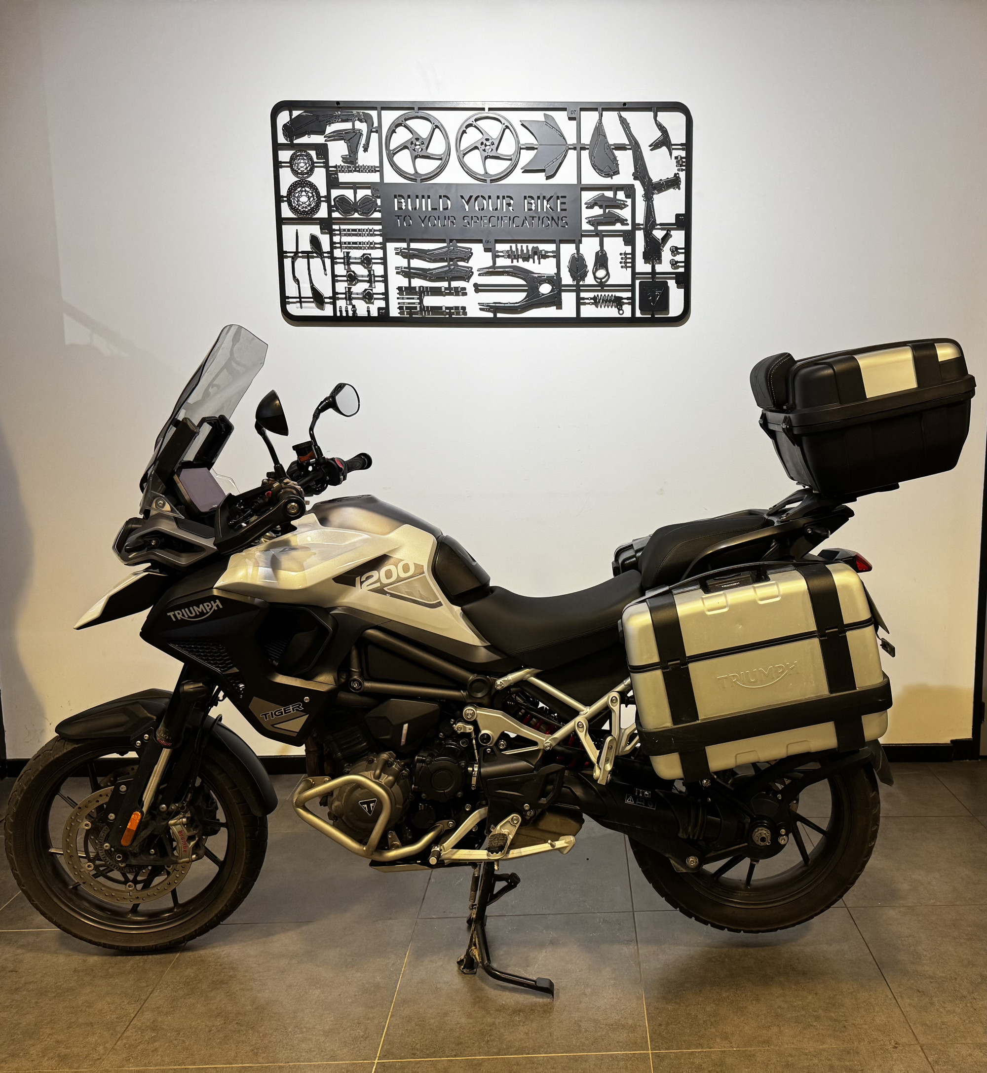 TRIUMPH TIGER 1200 GT PRO