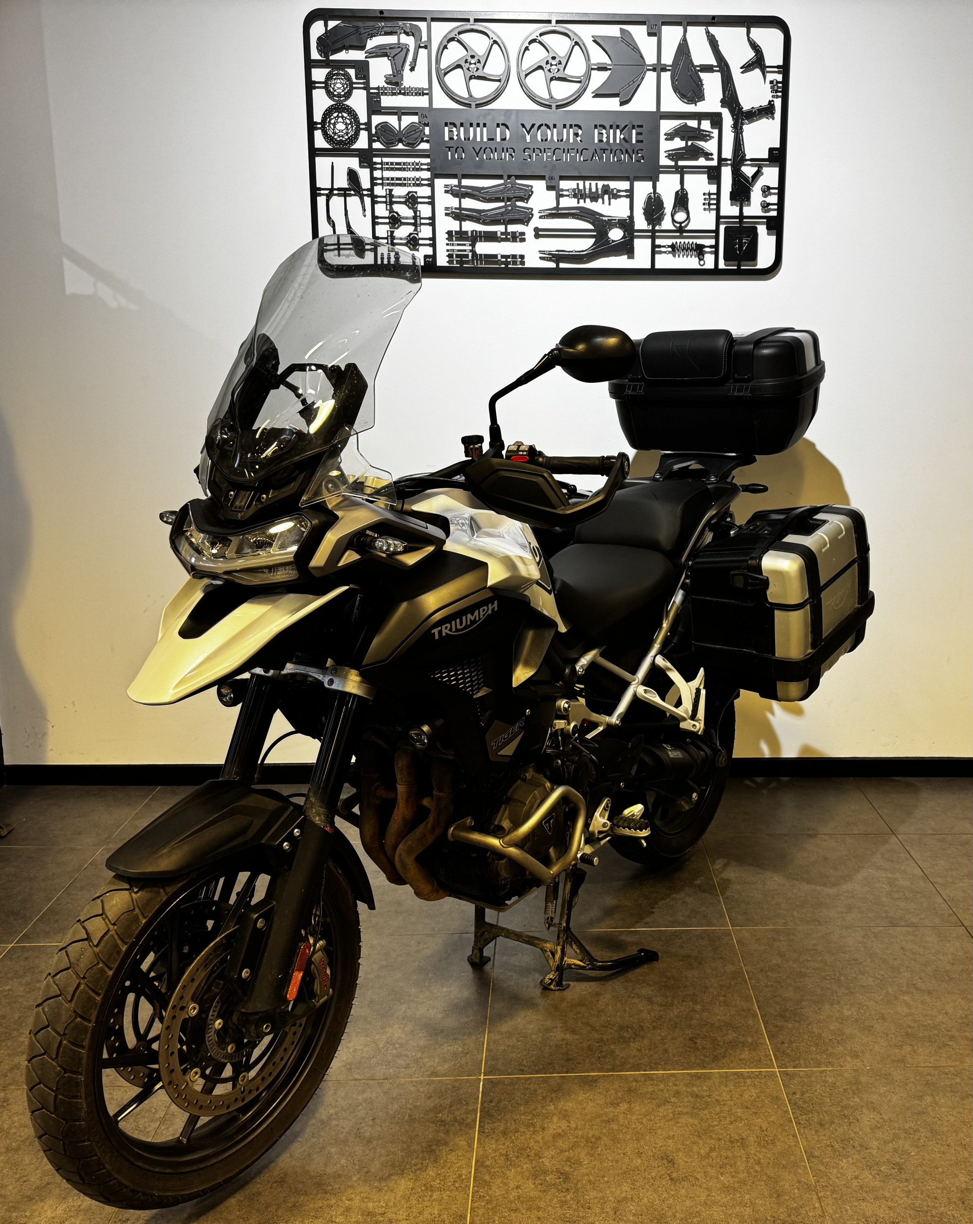 TRIUMPH TIGER 1200 GT PRO