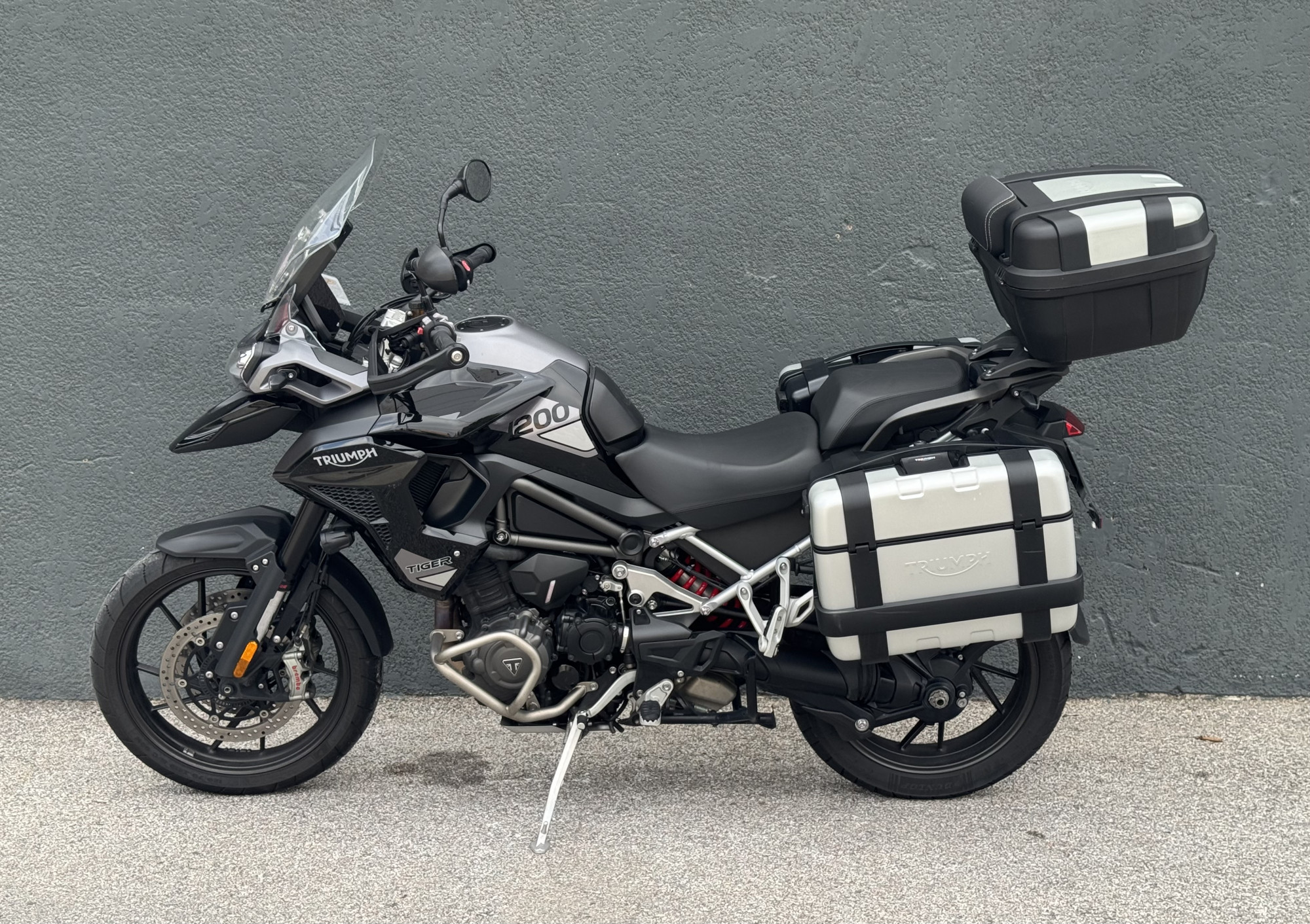TRIUMPH TIGER 1200 GT PRO