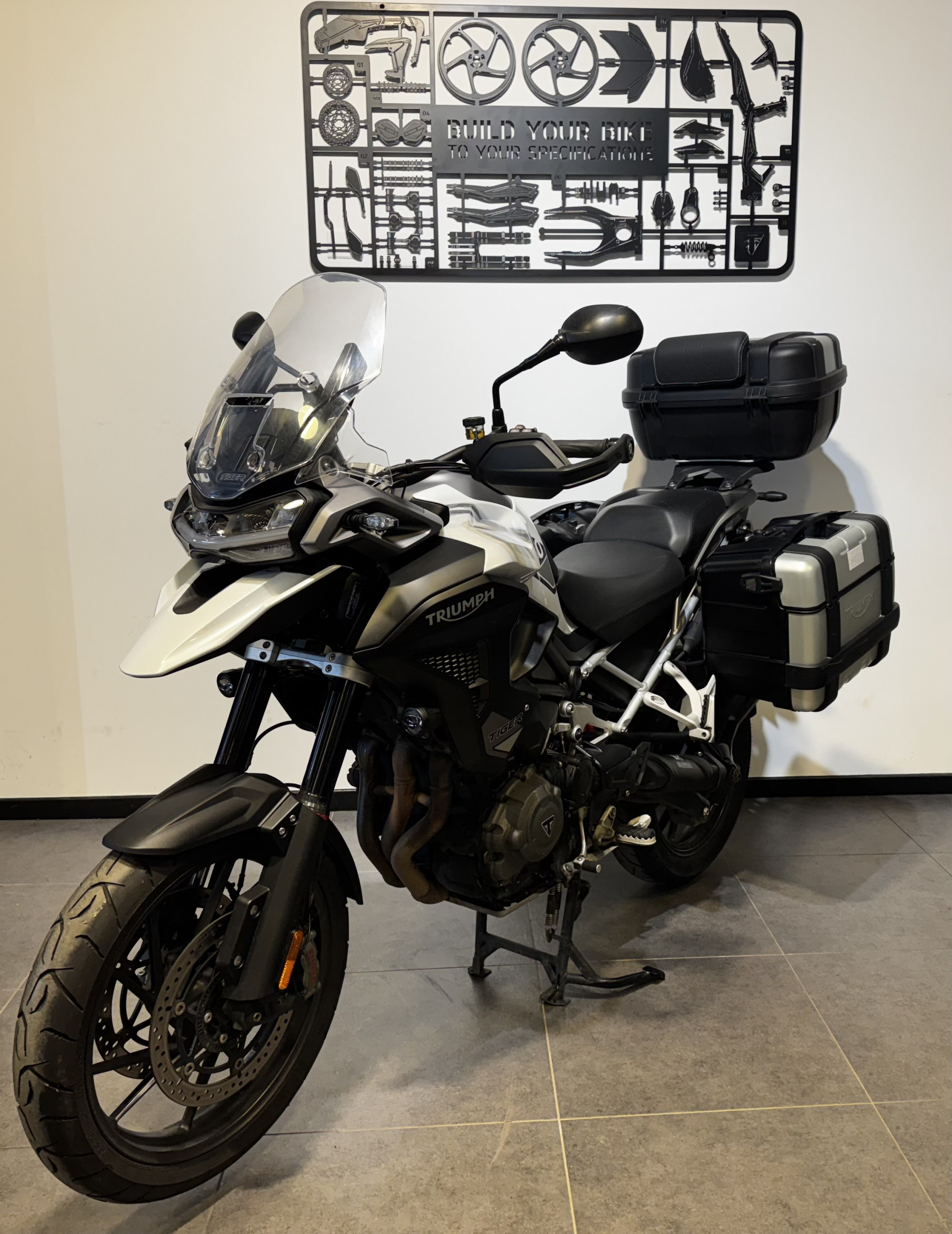 TRIUMPH TIGER 1200 GT PRO