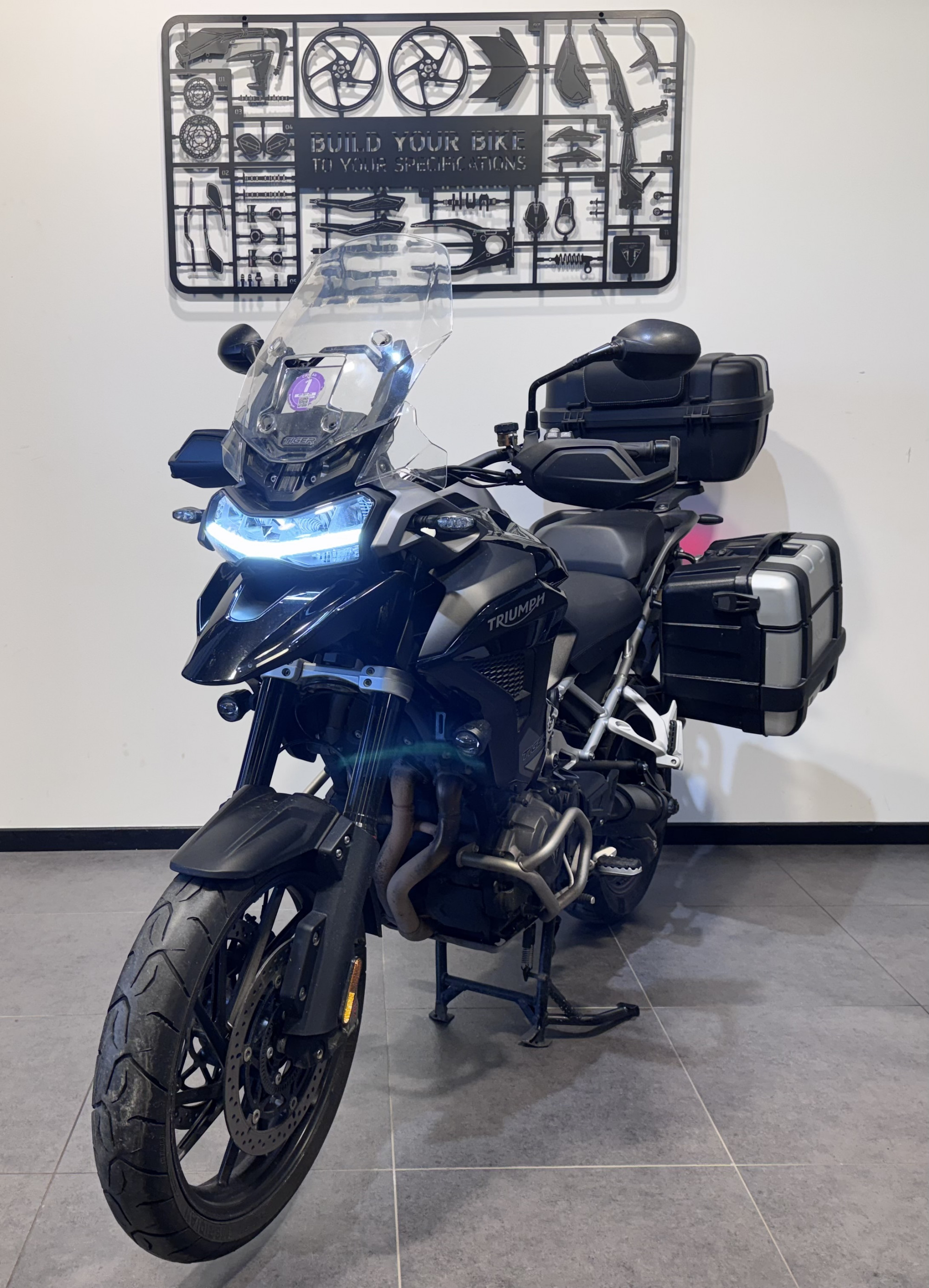 TRIUMPH TIGER 1200 GT PRO