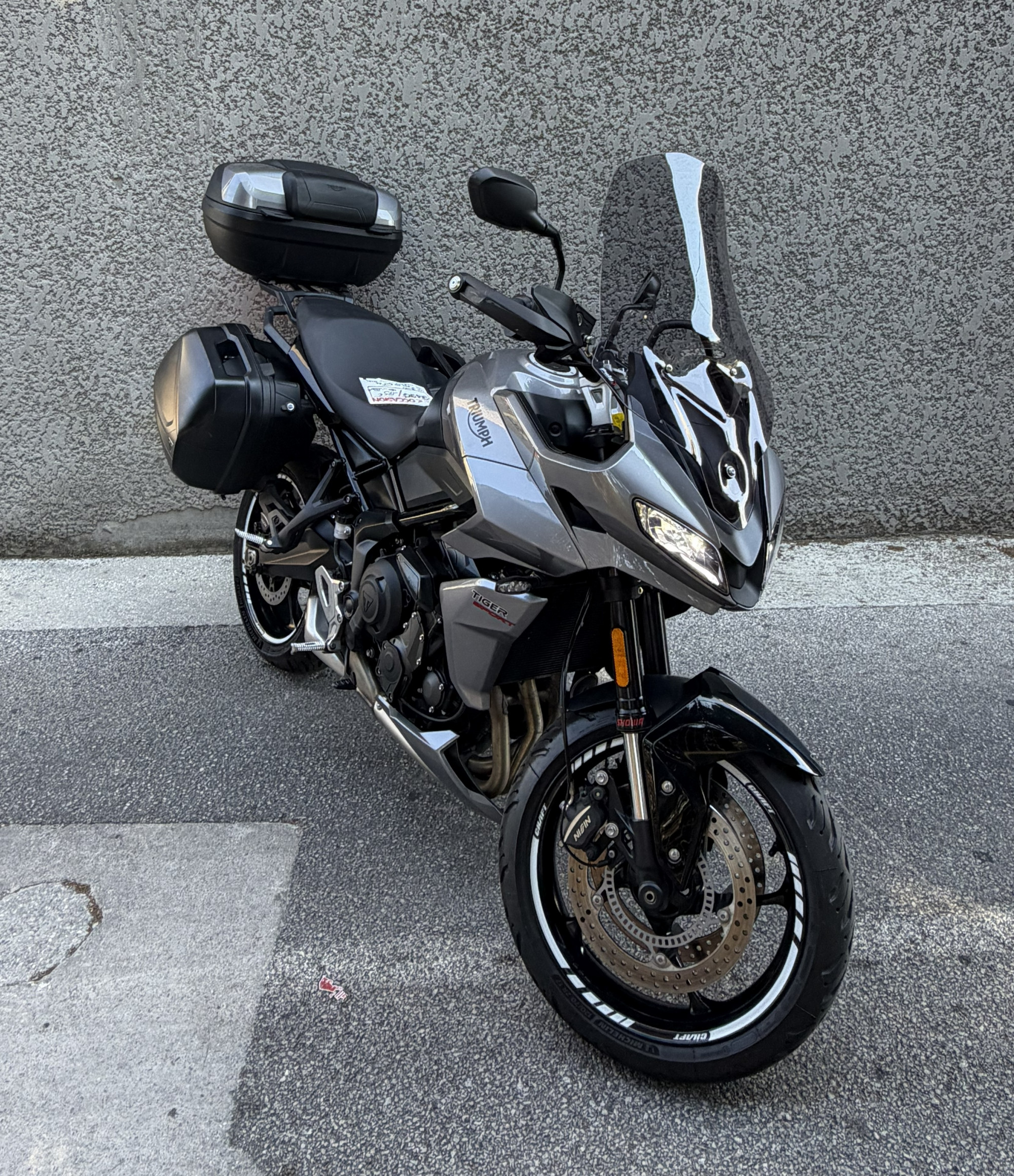 TRIUMPH TIGER 660