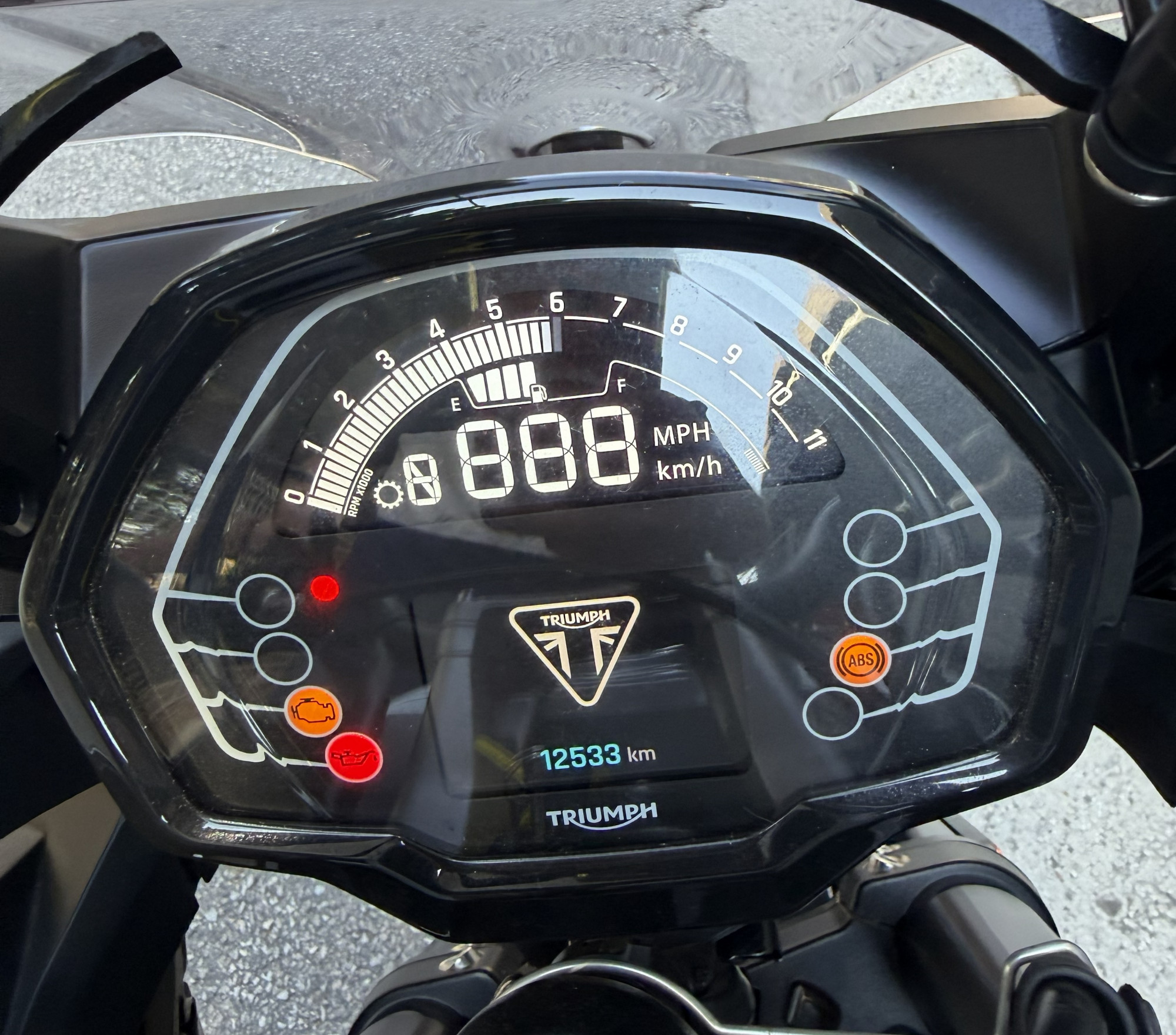 TRIUMPH TIGER 660