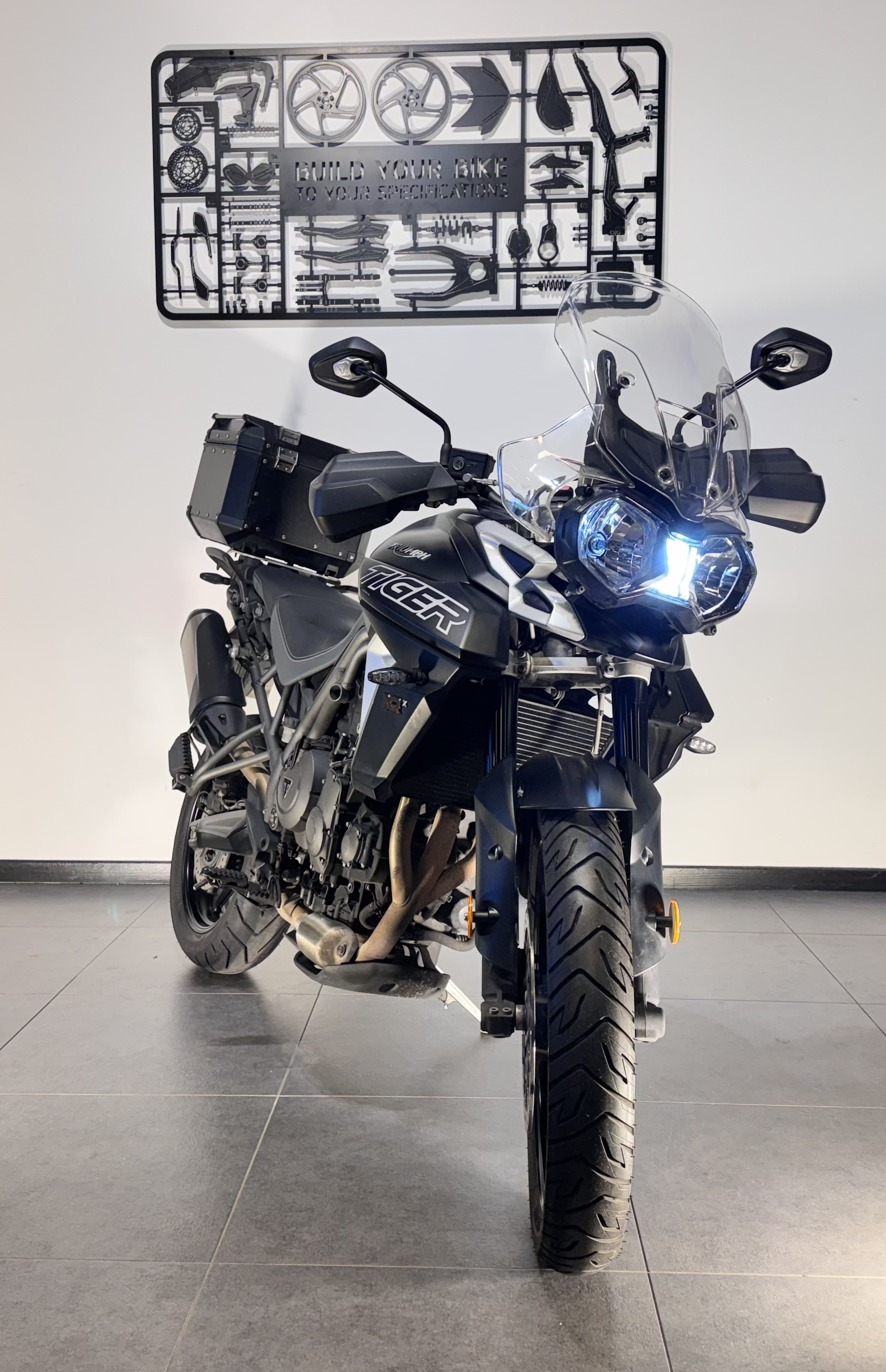 TRIUMPH TIGER 800 XRX