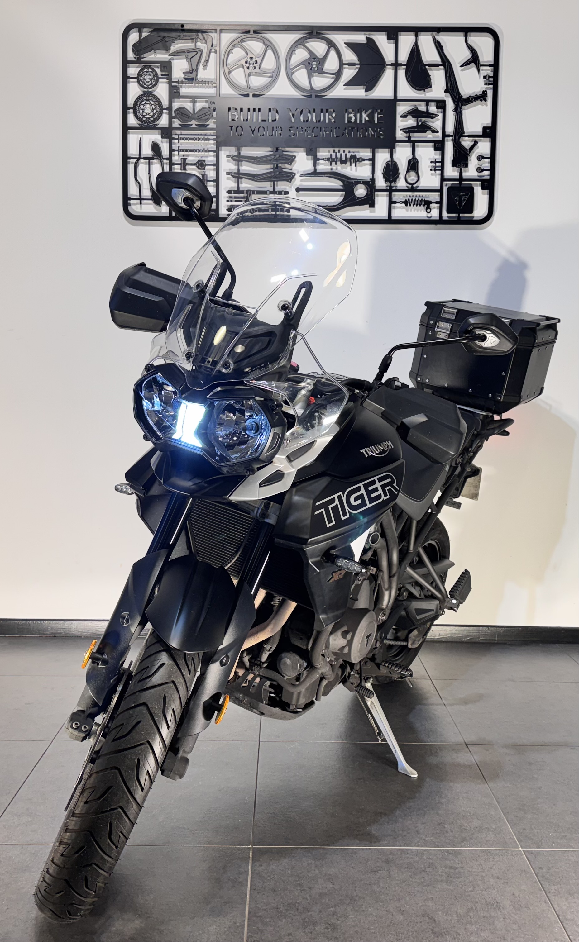 TRIUMPH TIGER 800 XRX