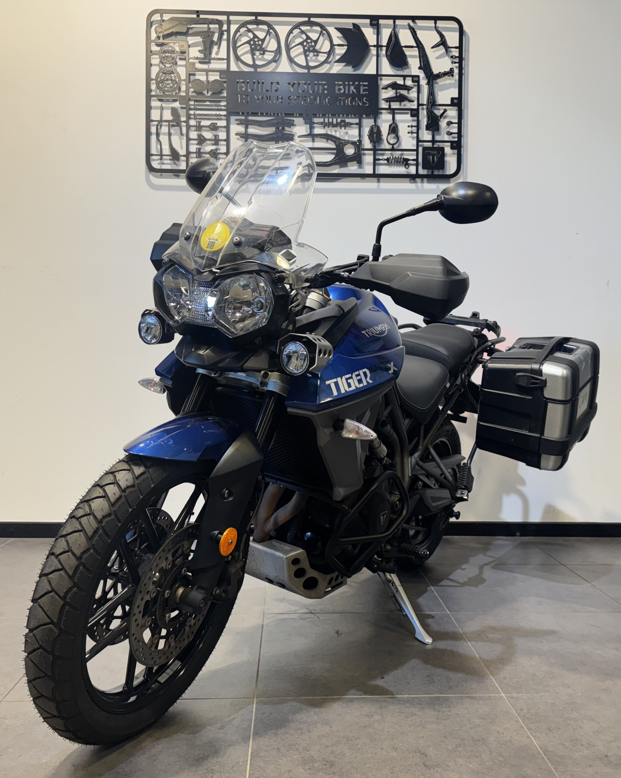 TRIUMPH TIGER 800 XRX