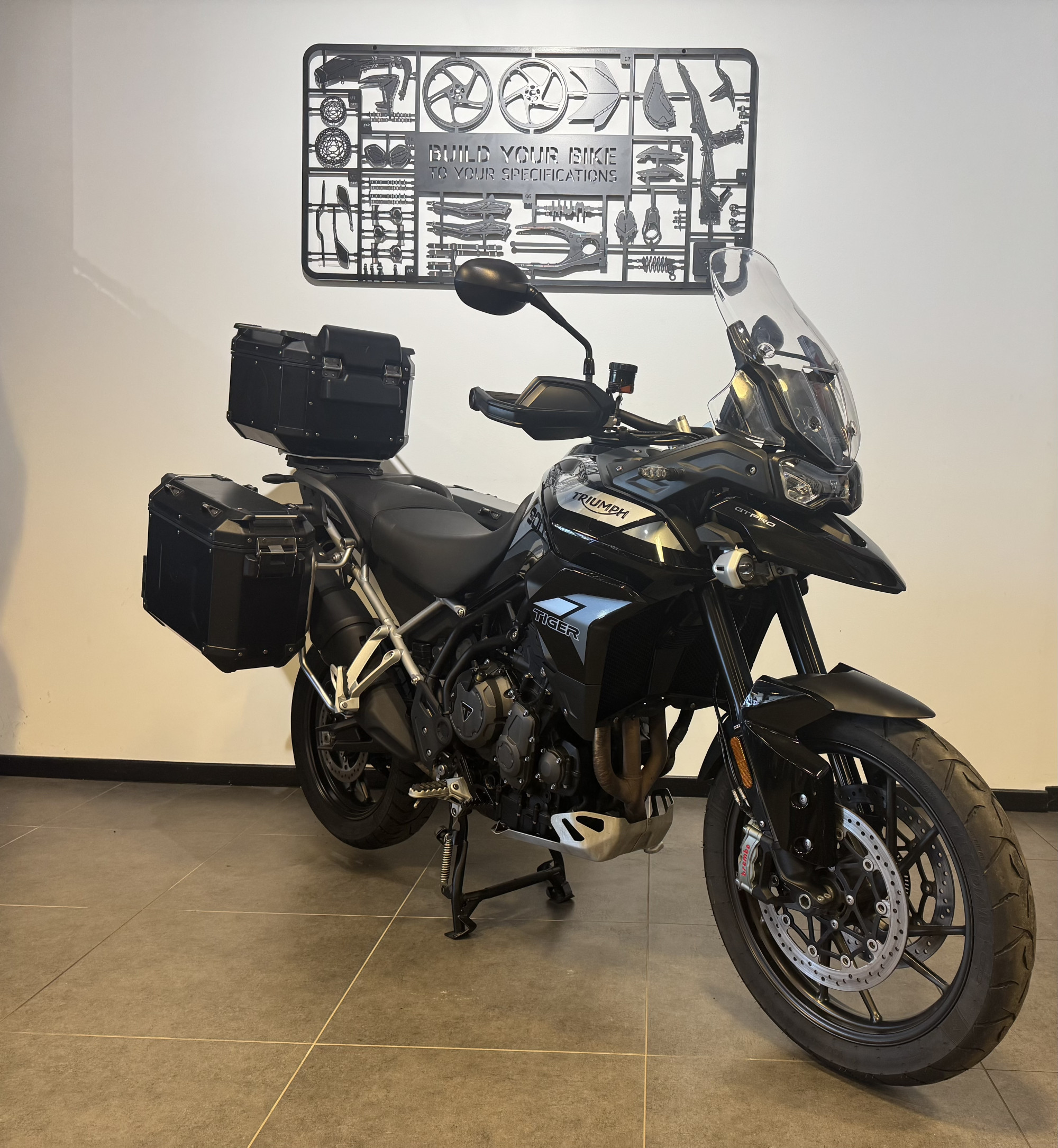 TRIUMPH TIGER 900 GT PRO