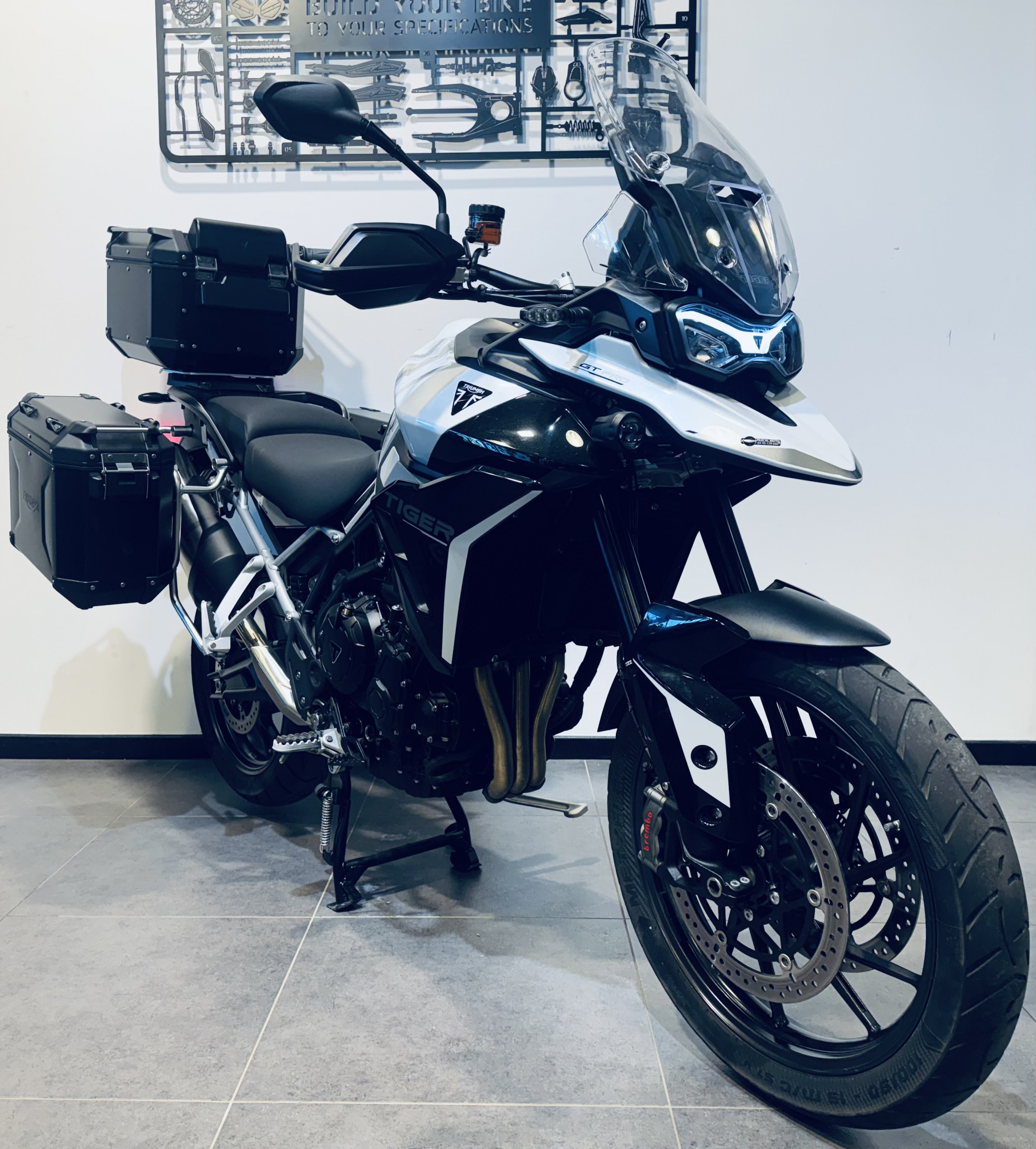 TRIUMPH TIGER 900 GT PRO