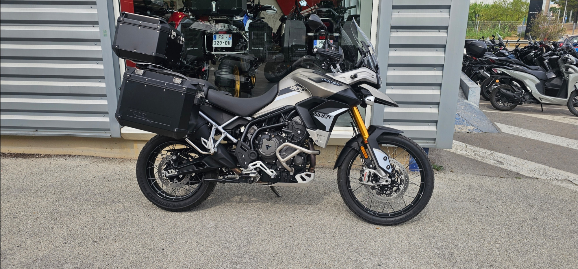 TRIUMPH TIGER 900 RALLY PRO