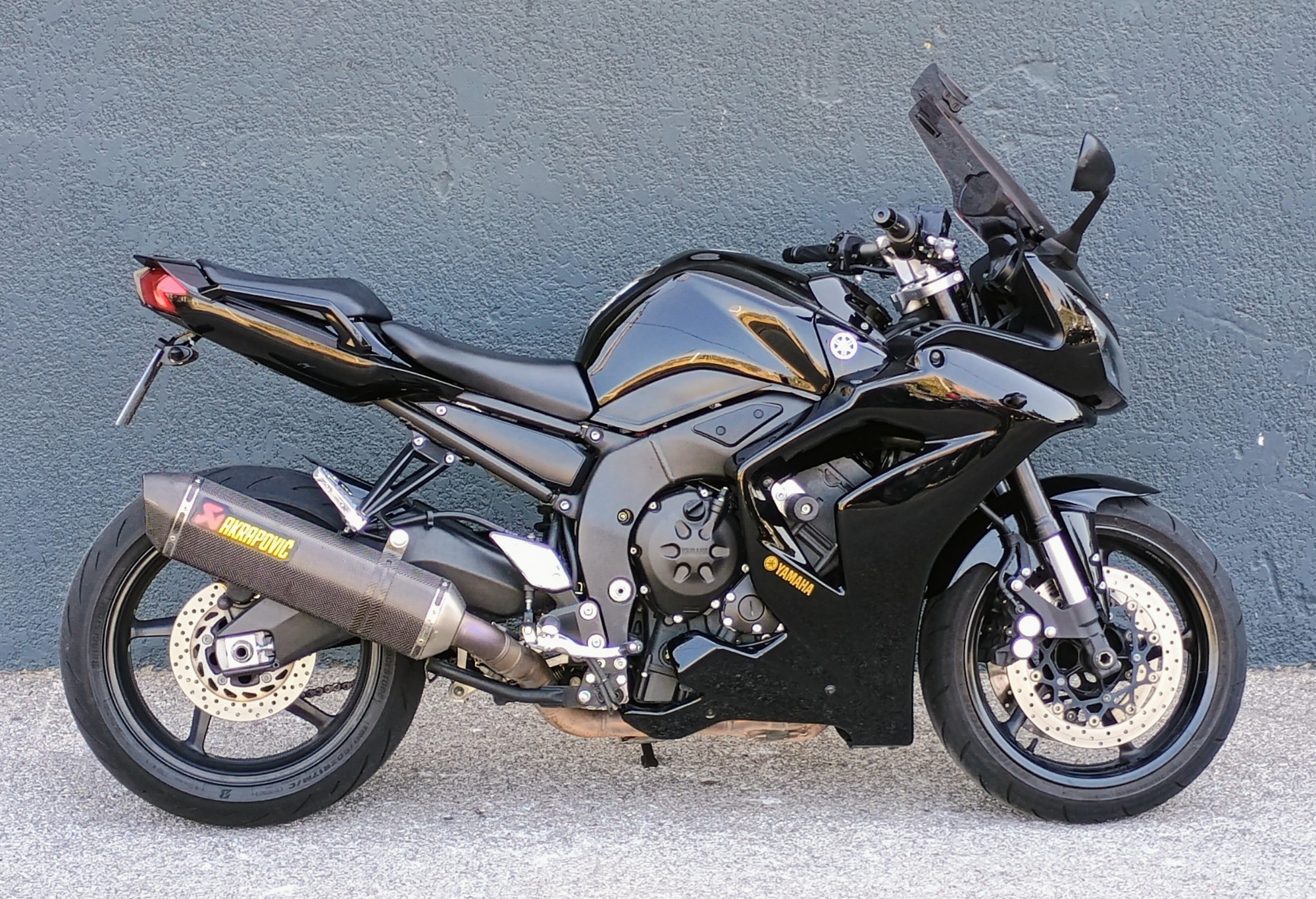 YAMAHA FZ1 FAZER 1000