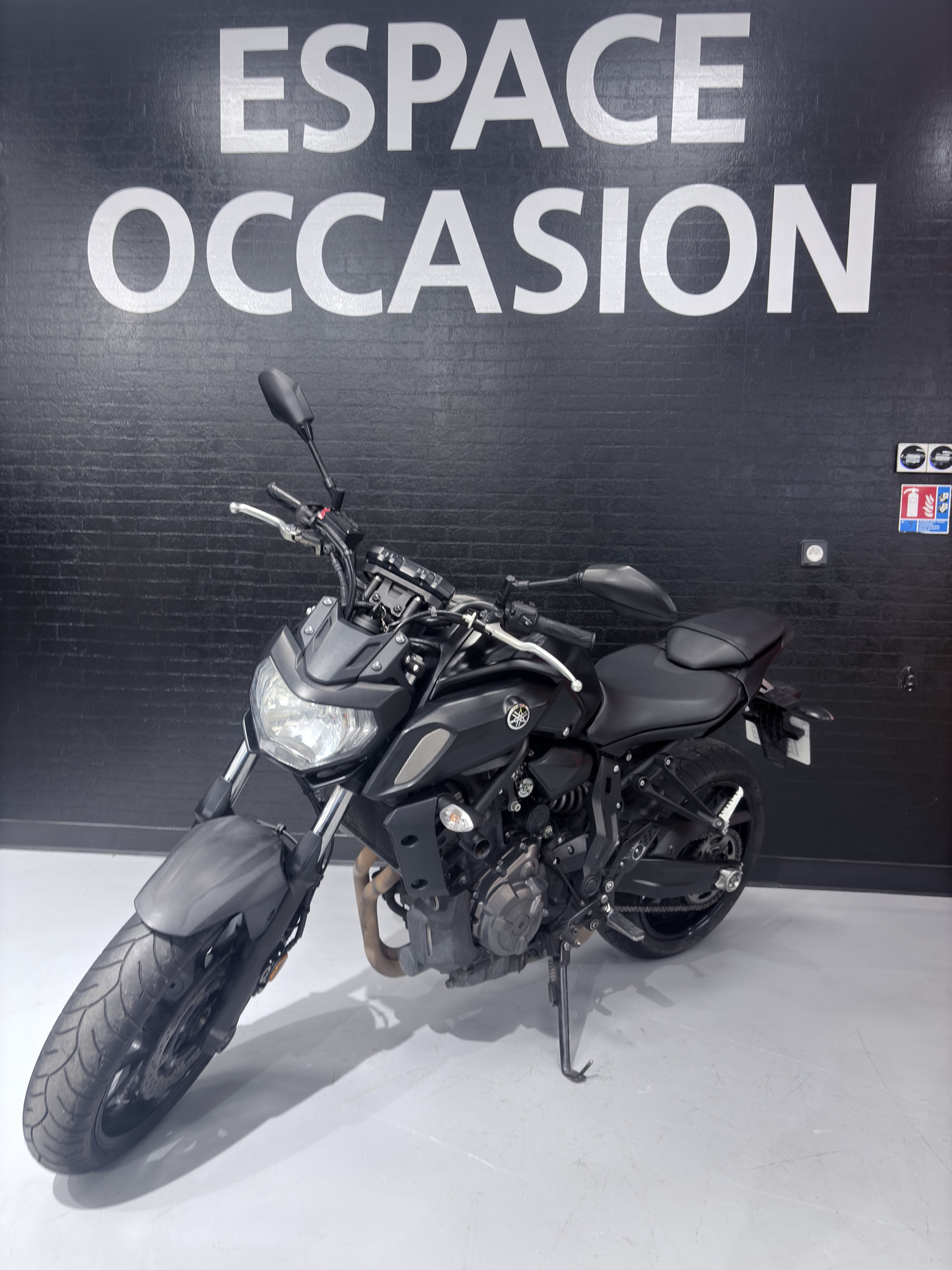 YAMAHA MT-07