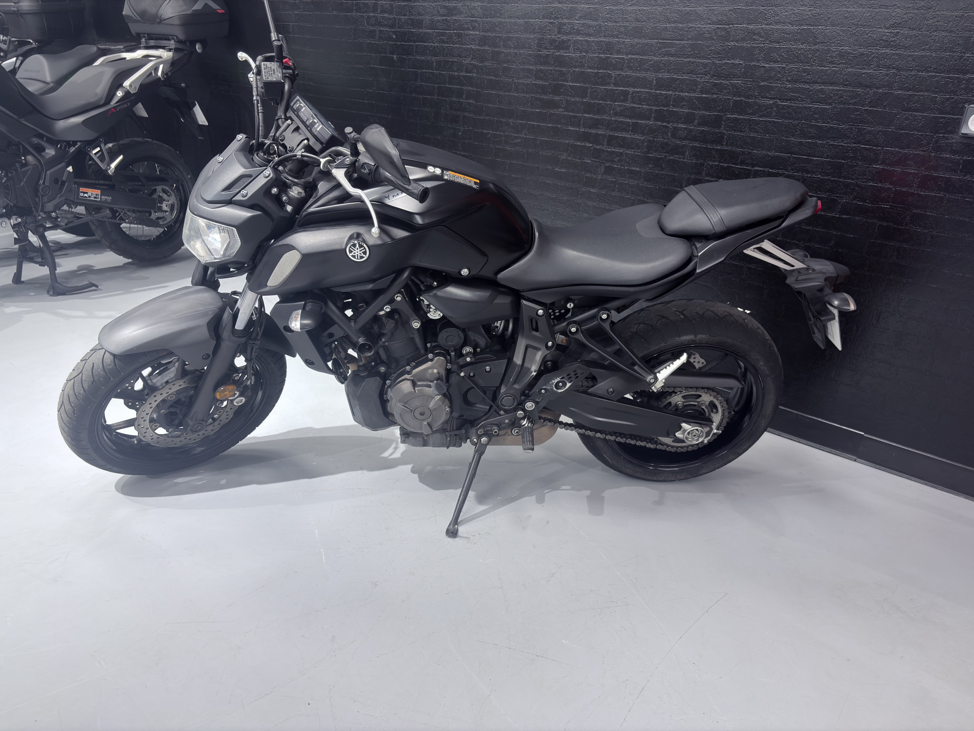 YAMAHA MT-07