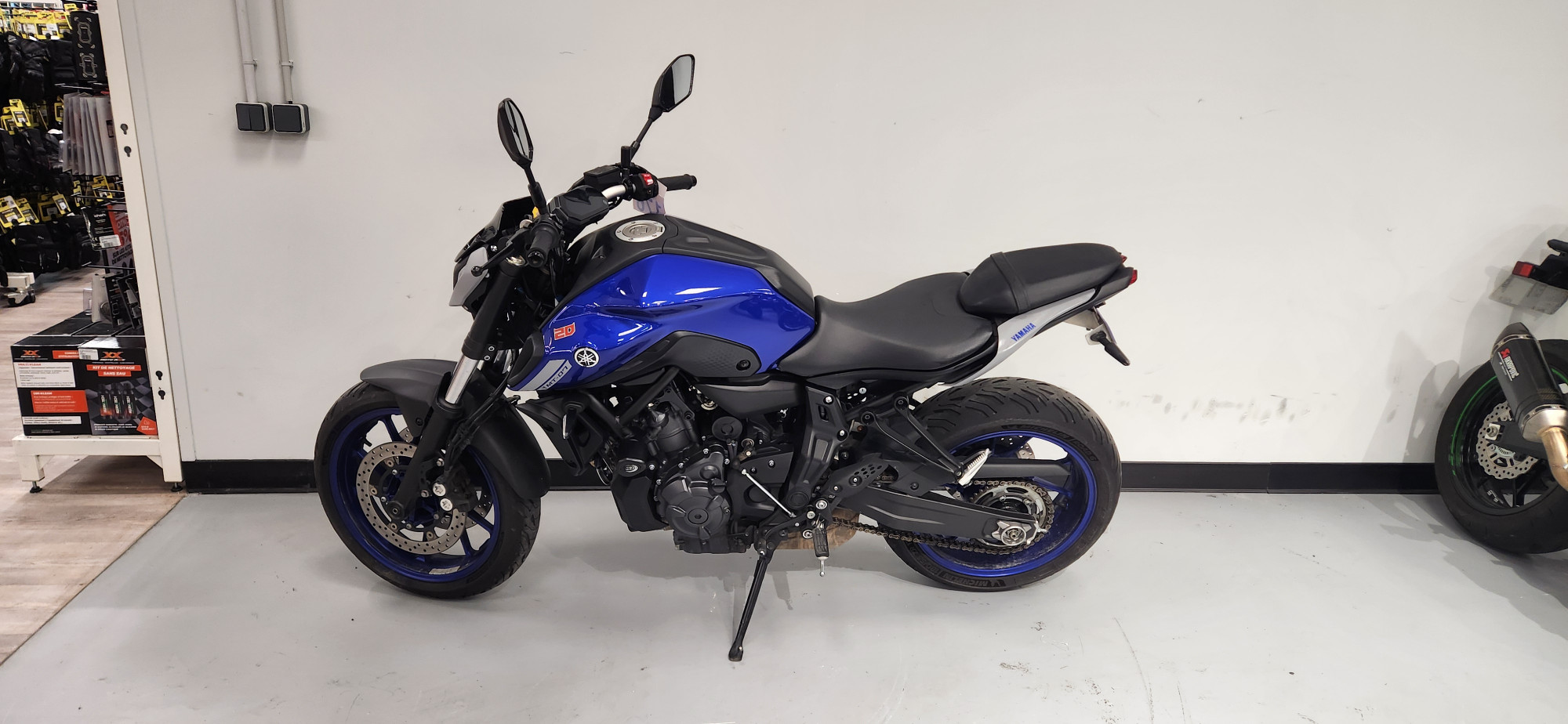 YAMAHA MT-07