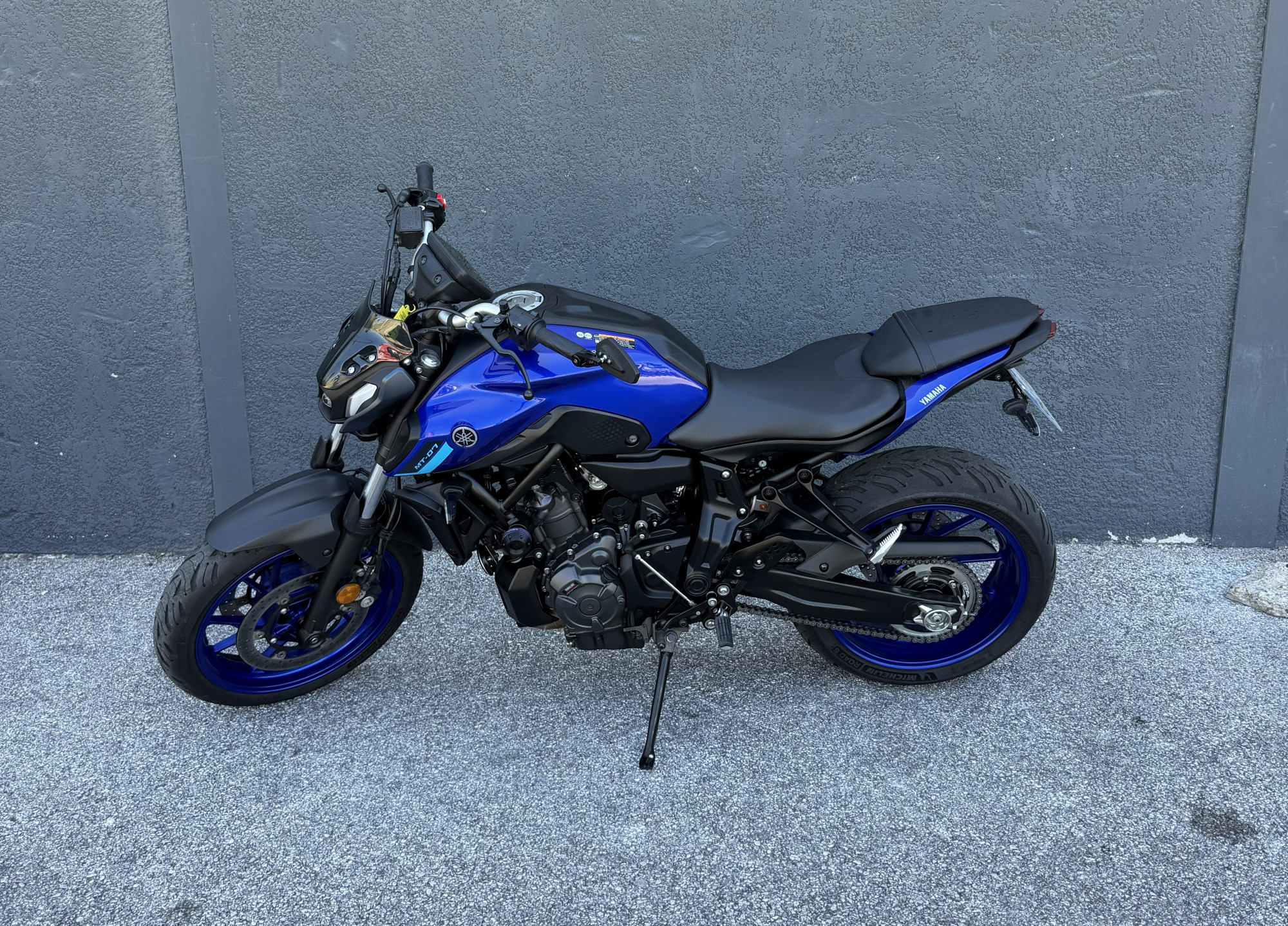 YAMAHA MT-07
