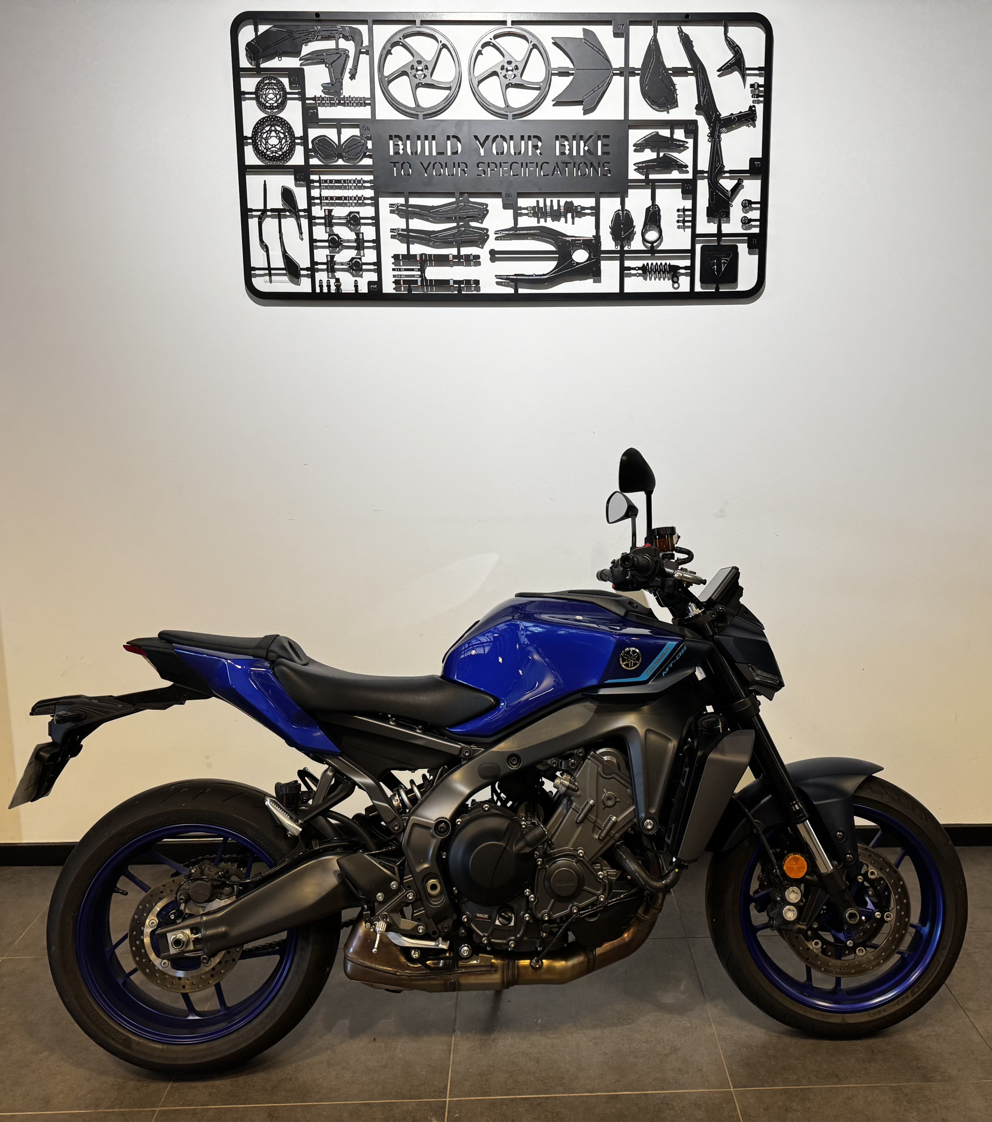 YAMAHA MT-09