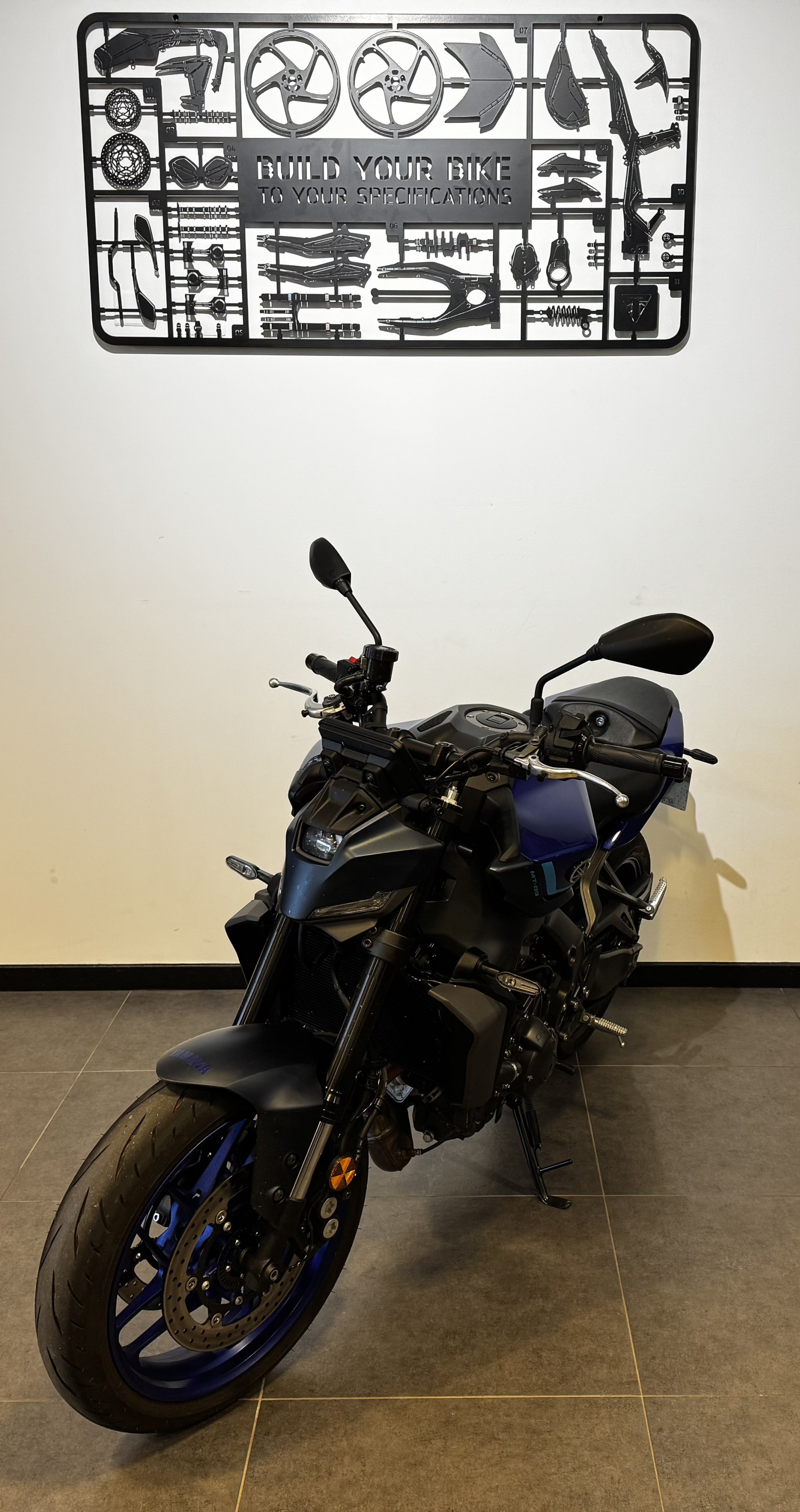 YAMAHA MT-09