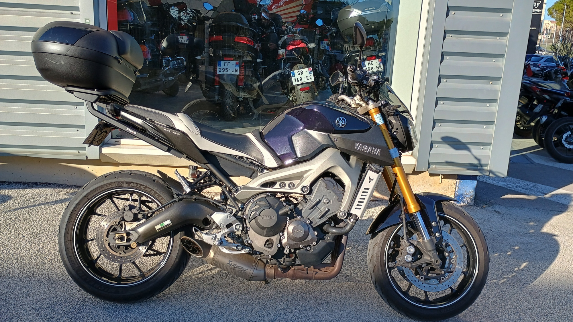 YAMAHA MT-09