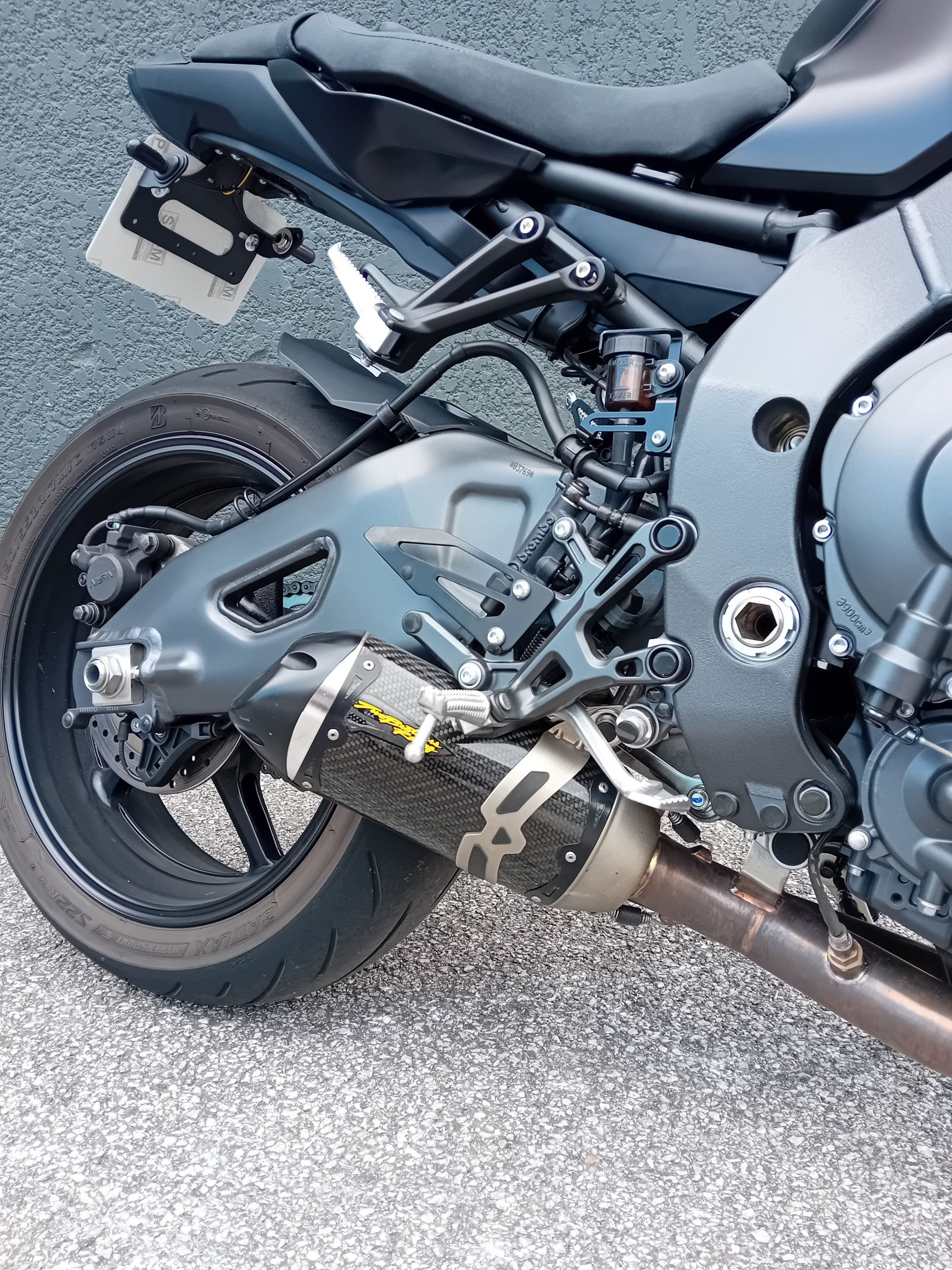 YAMAHA MT-10