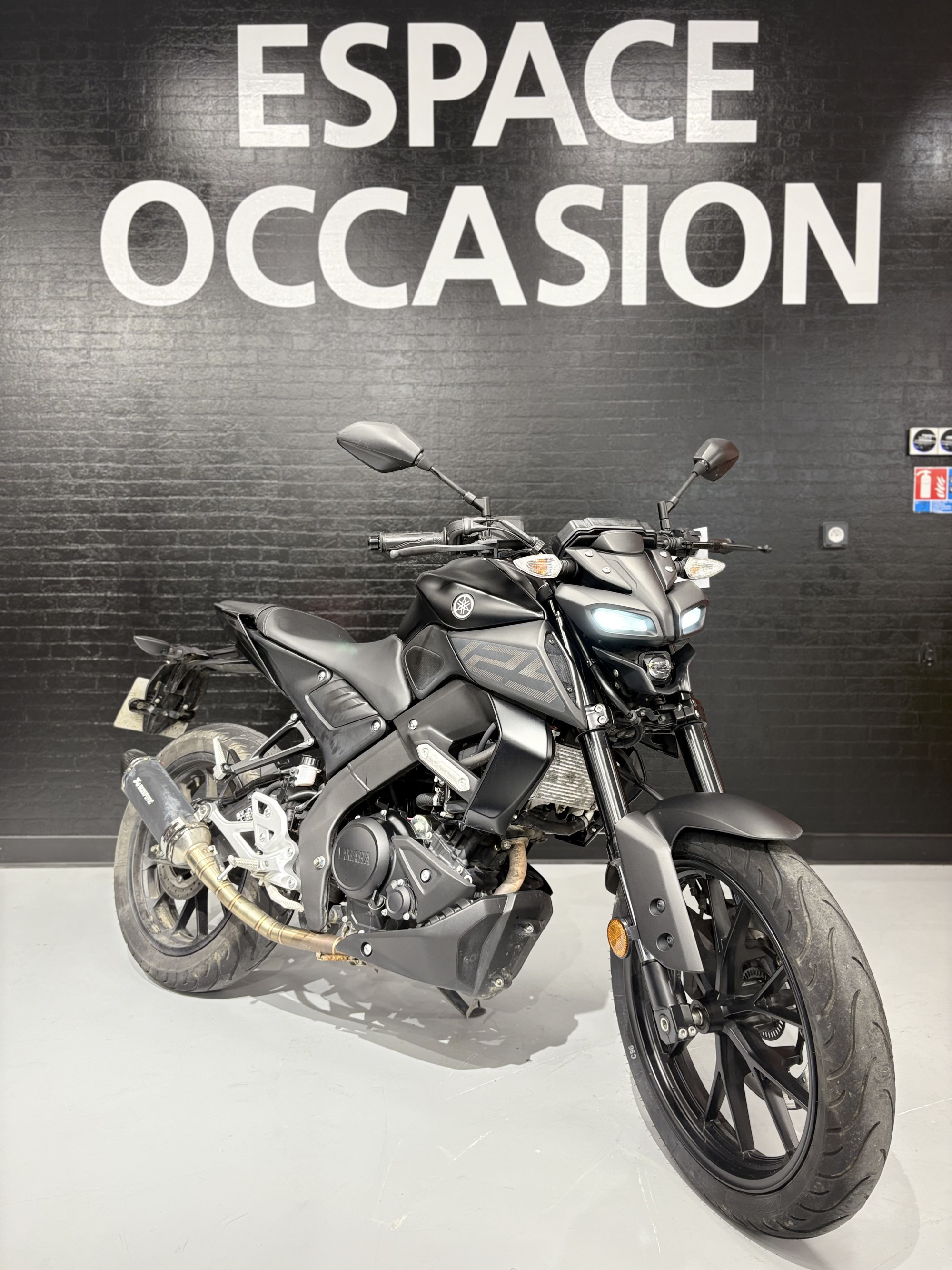 YAMAHA MT-125 ABS