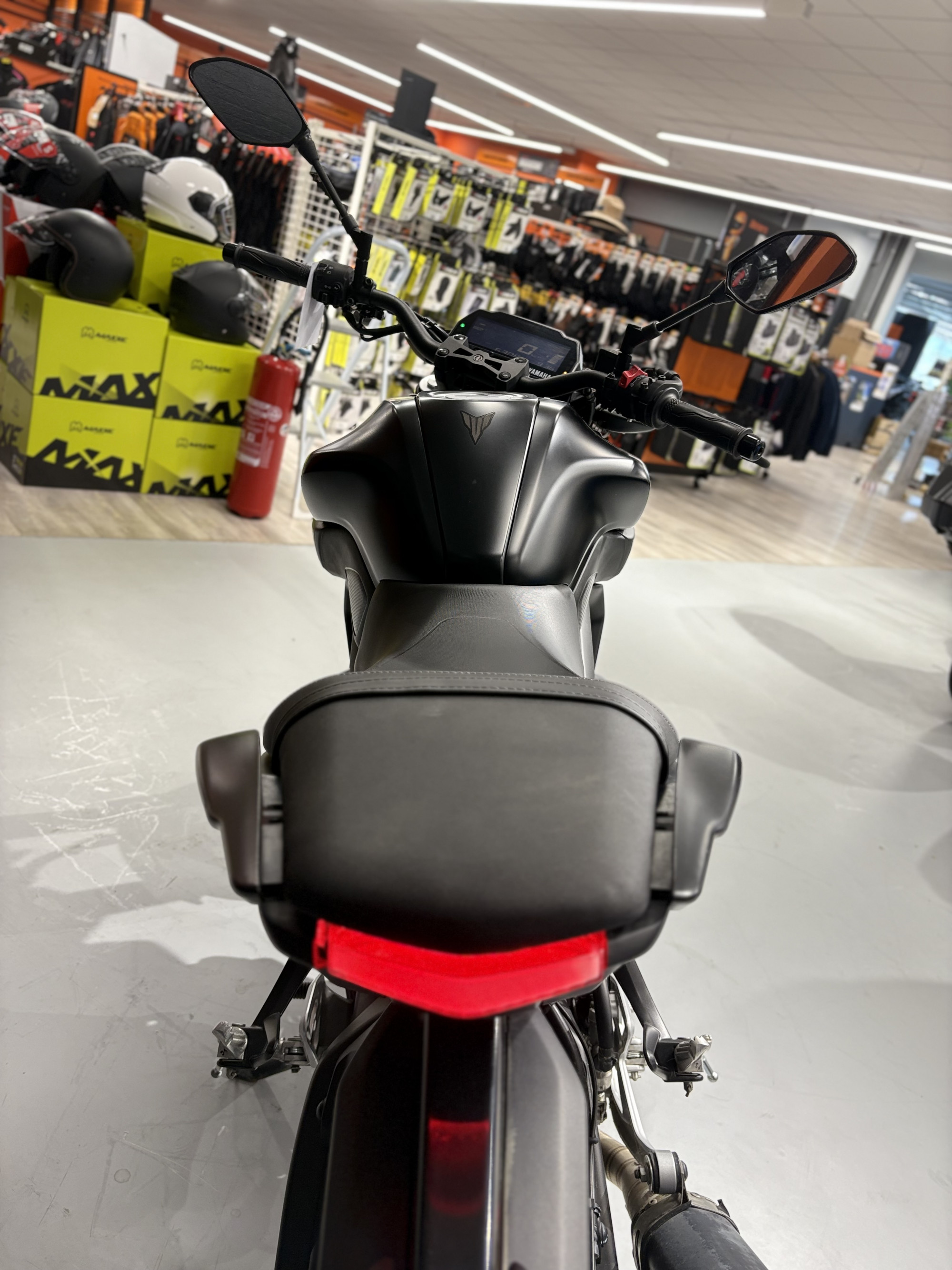 YAMAHA MT-125 ABS