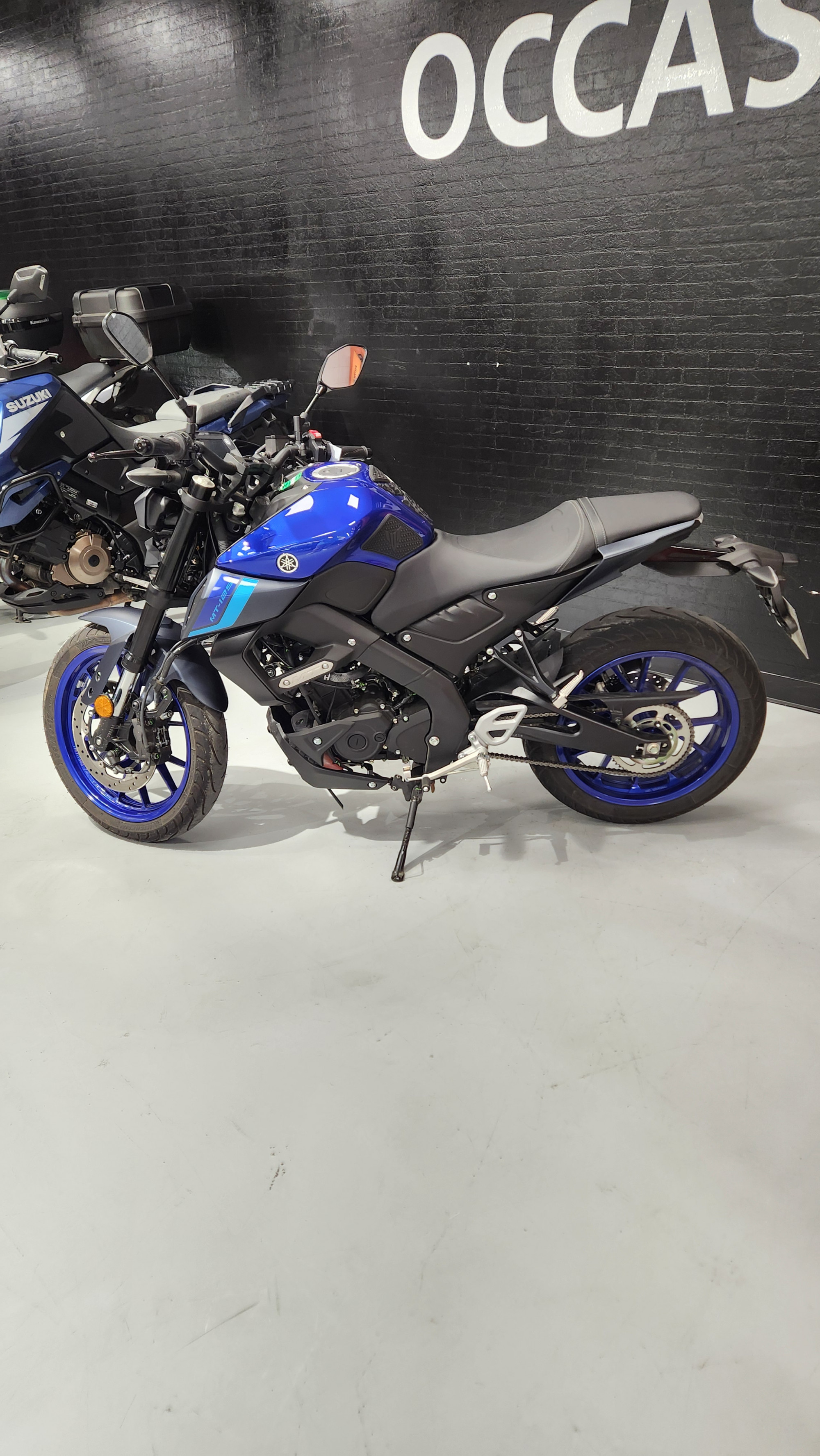YAMAHA MT-125 ABS