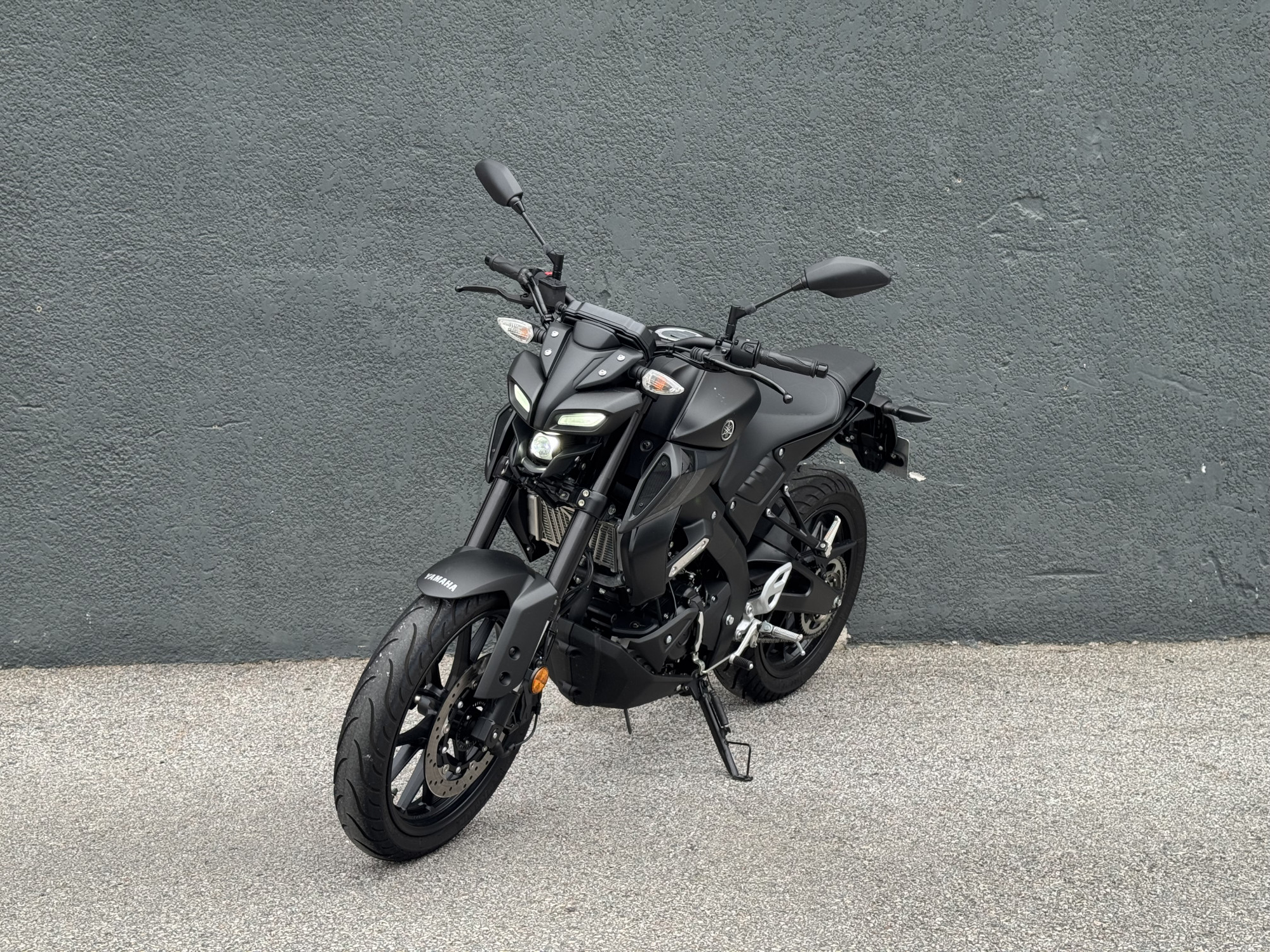 YAMAHA MT-125 ABS