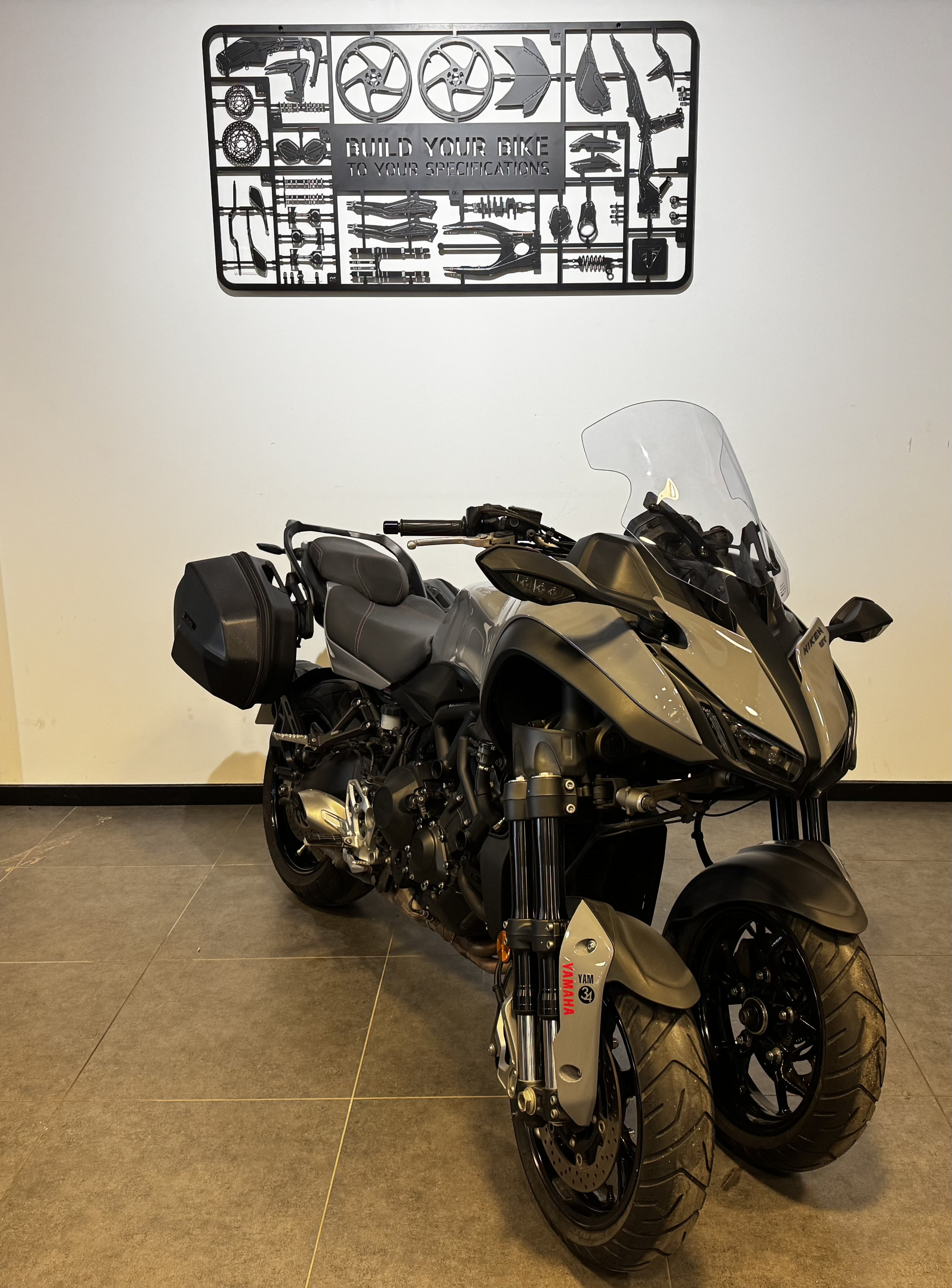 YAMAHA NIKEN 850 GT