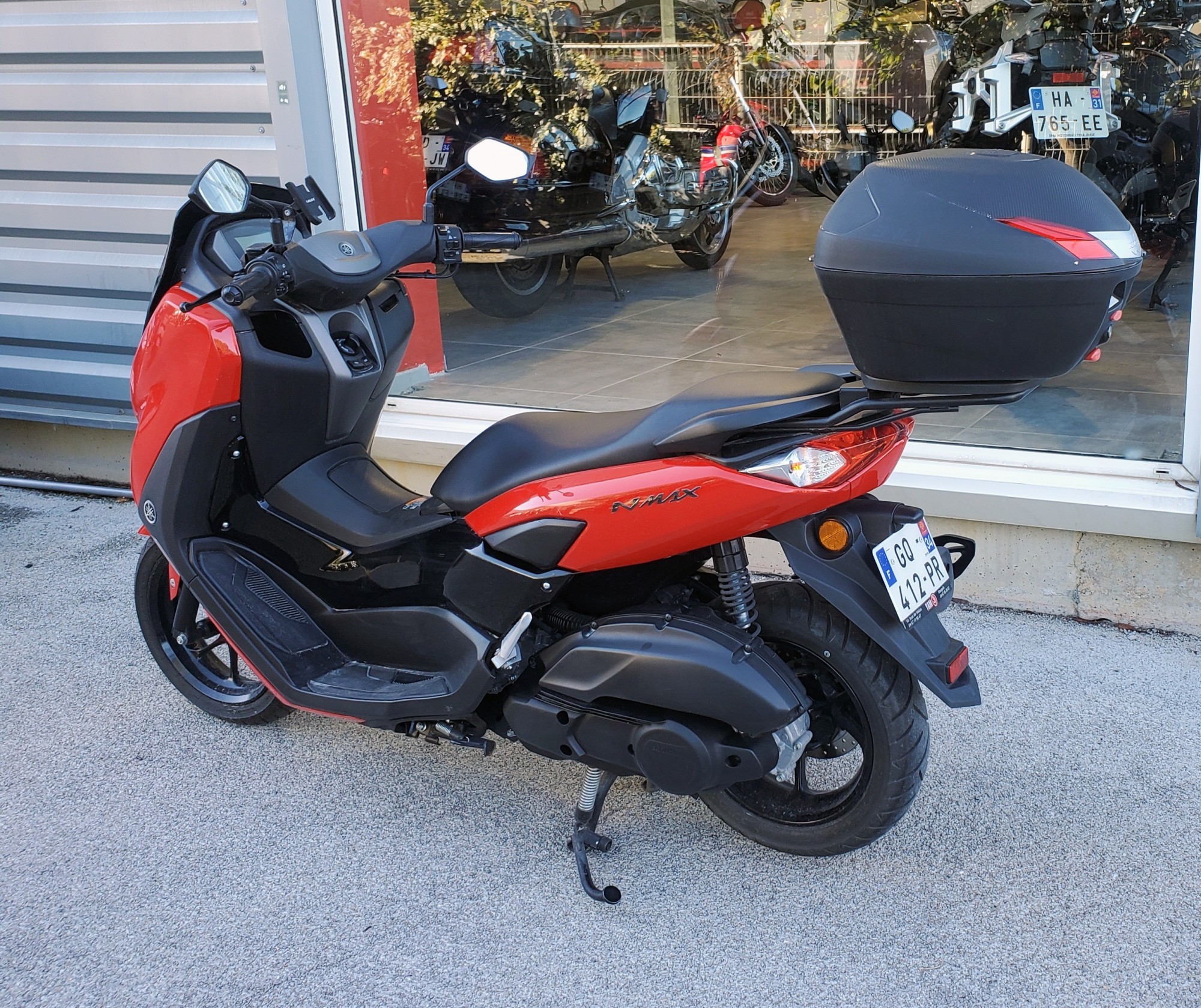 YAMAHA NMAX 125
