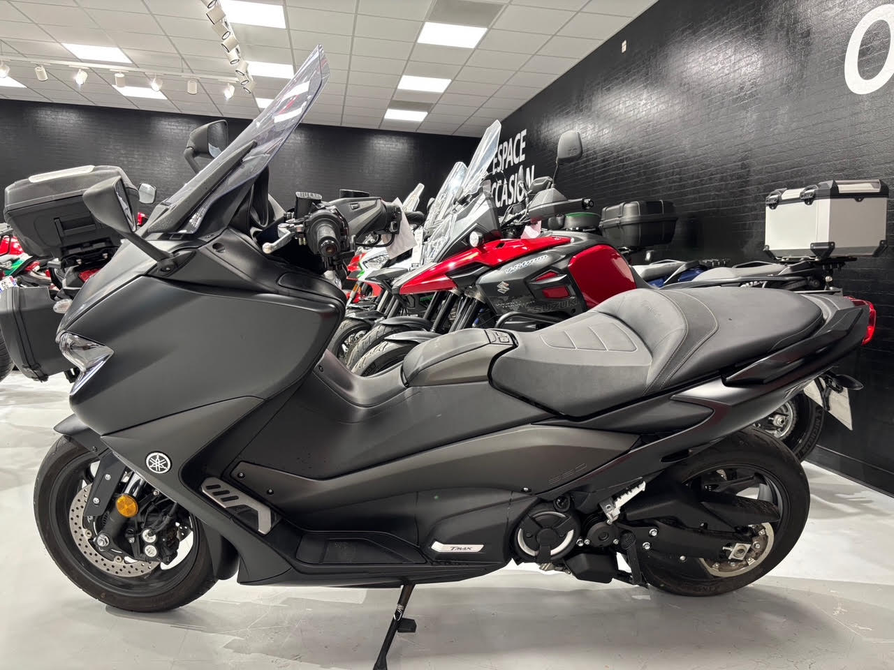 YAMAHA XP T-MAX 560