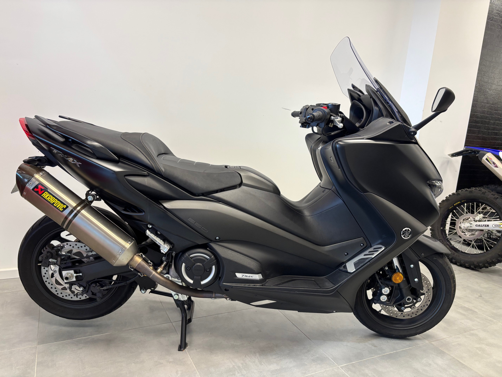 YAMAHA XP T-MAX 560