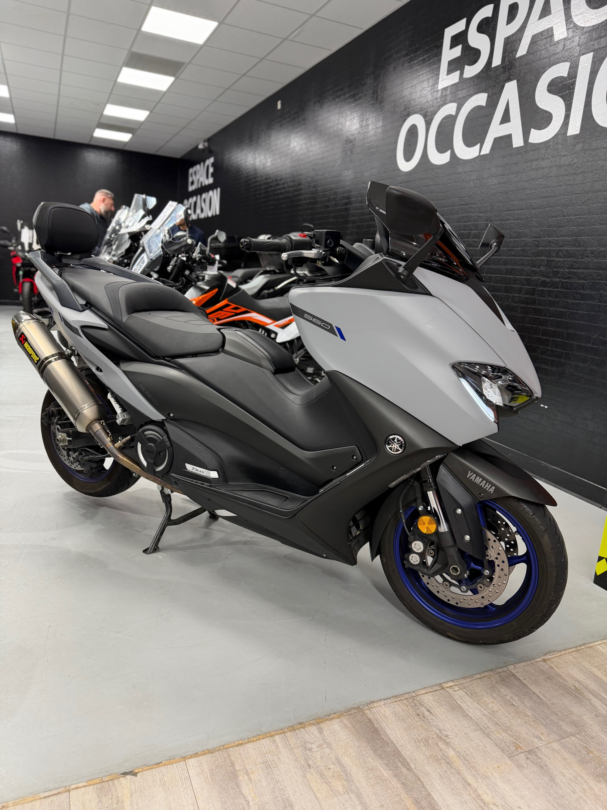 YAMAHA XP T-MAX 560